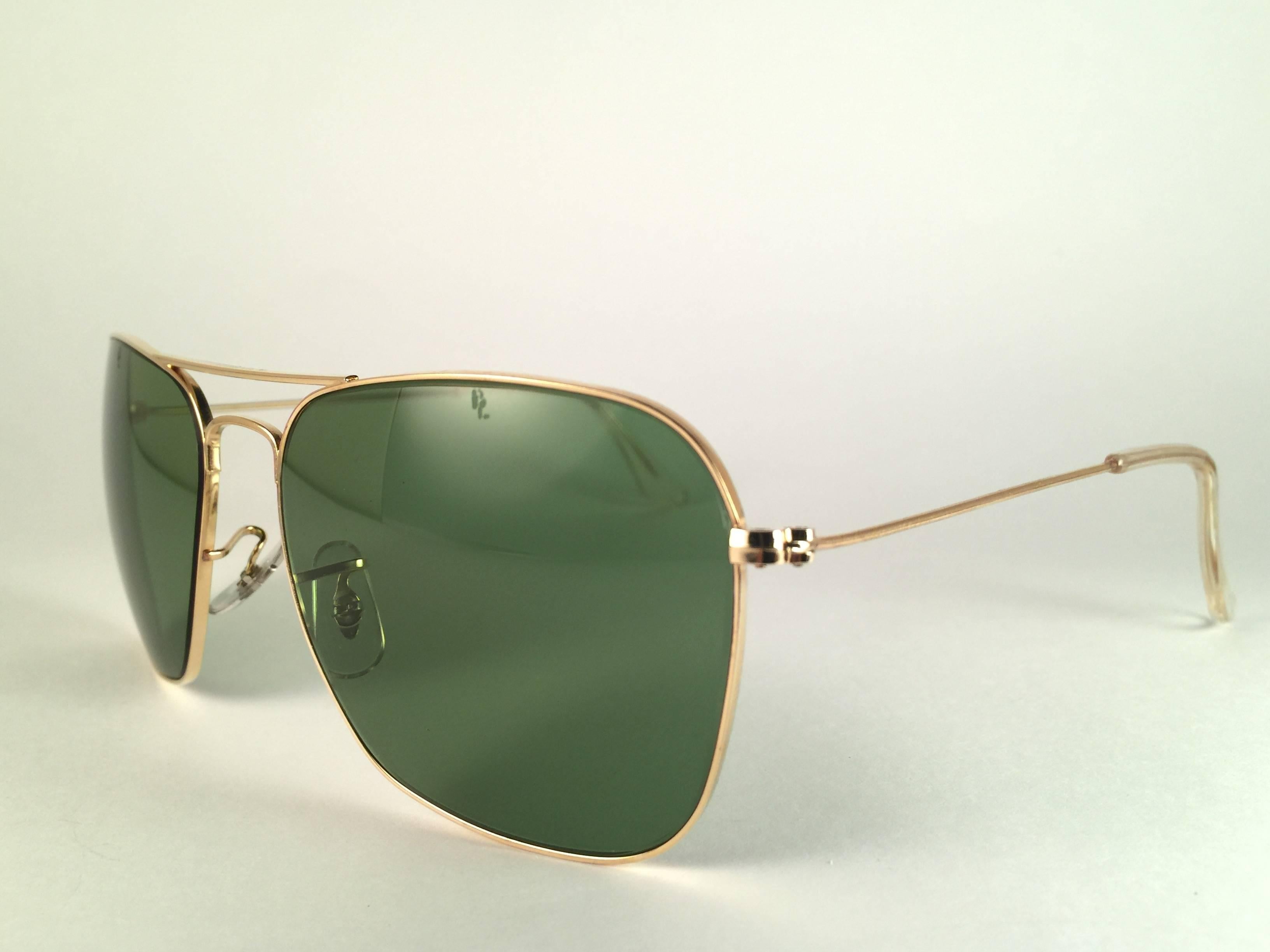 Marron Nouveau Vintage Ray Ban Caravan Gold 58MM RB3 Green Lenses 1970's B&L Lunettes de soleil