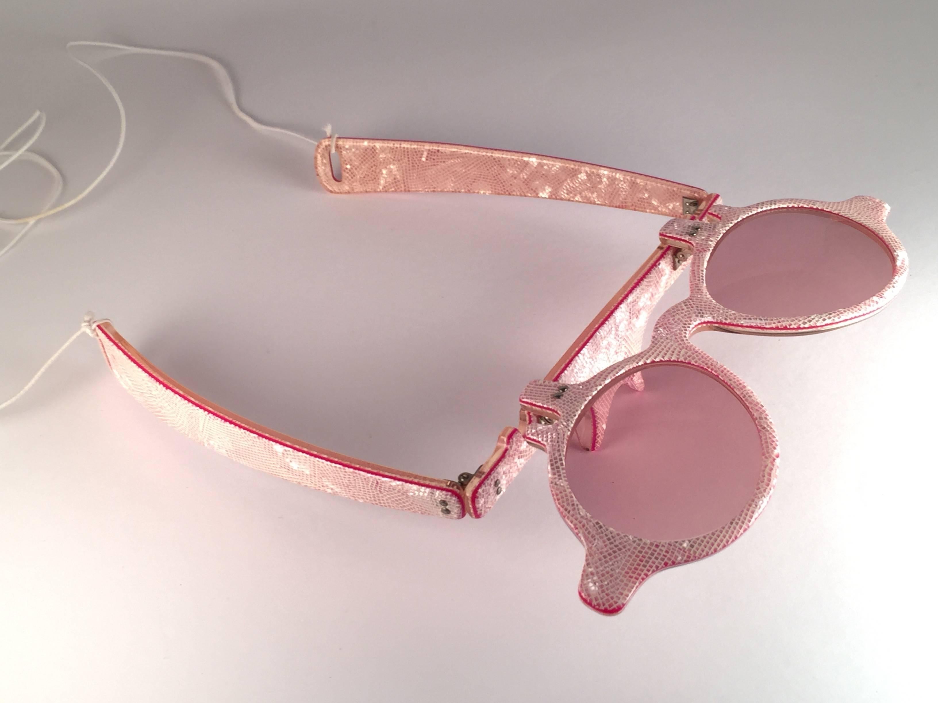 New Vintage IDC Optical Rose Lenses Flip Top Sunglasses France 1990's In New Condition For Sale In Baleares, Baleares
