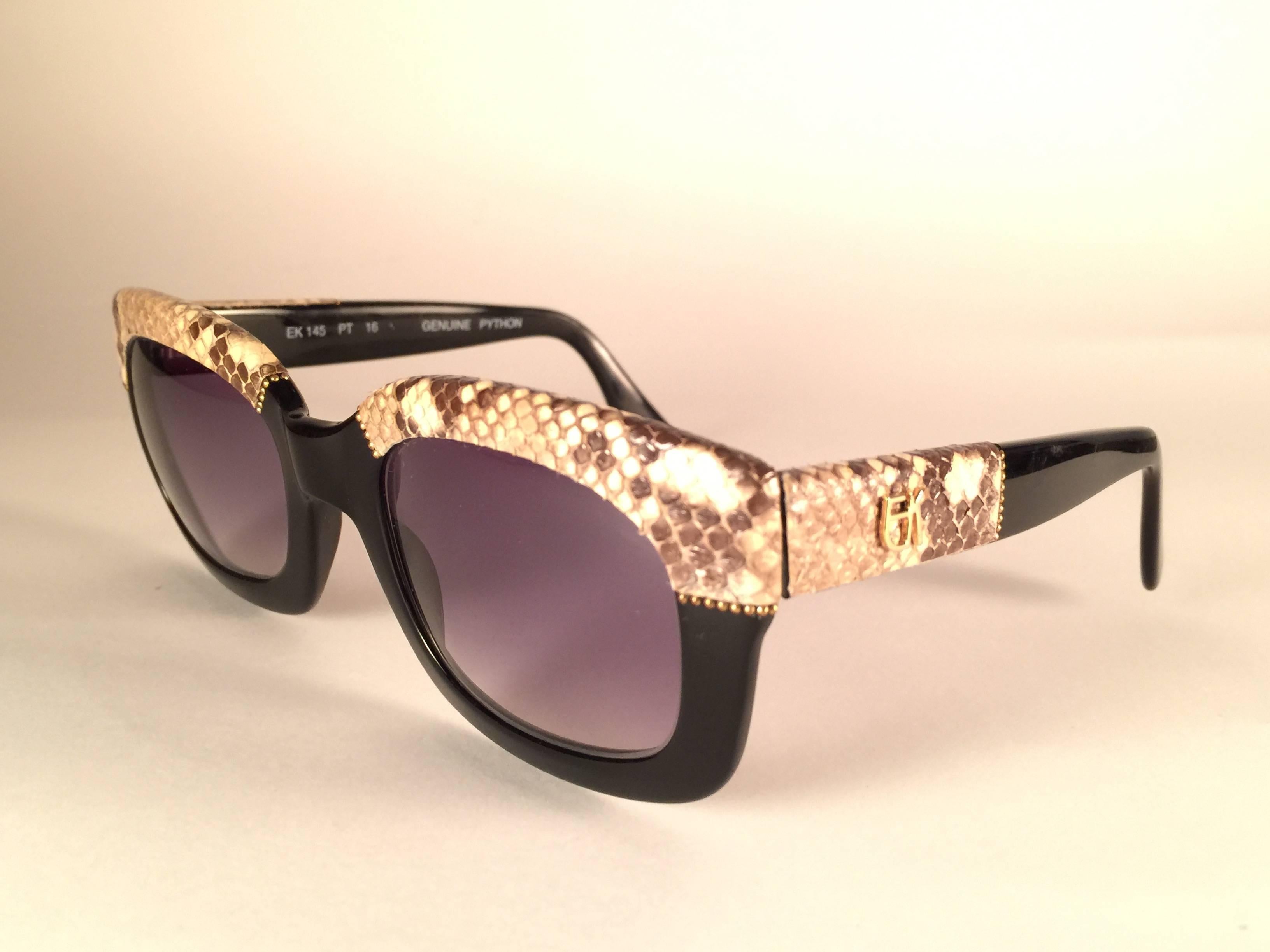 New Vintage Emanuelle Kahn Paris Genuine Python & Black Sunglasses France In New Condition In Baleares, Baleares