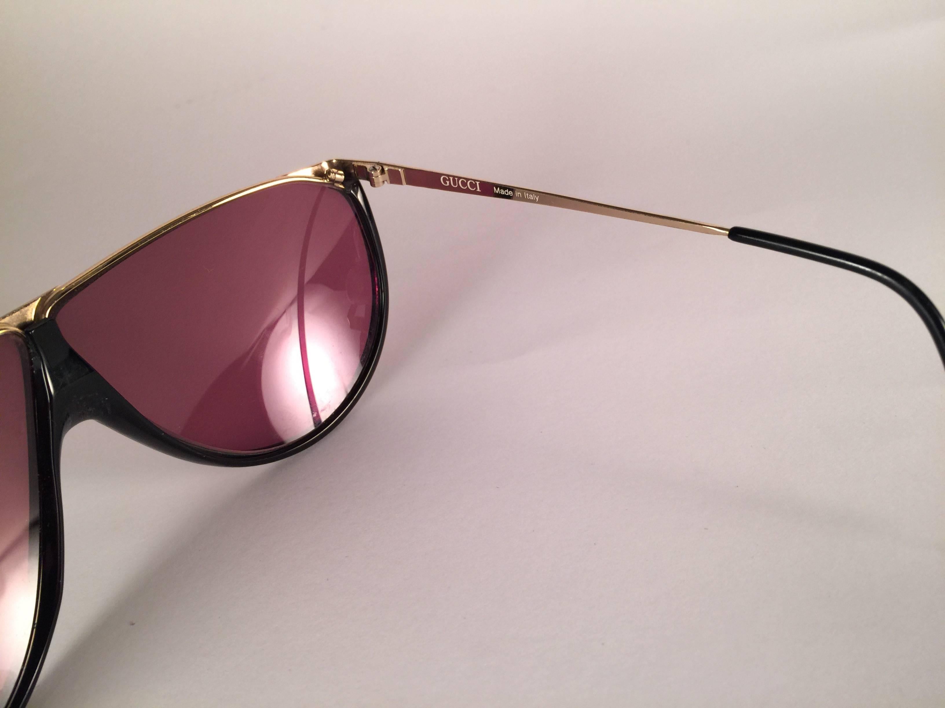 Women's or Men's New Vintage Gucci GG 1305 Black & Gold Sunglasses 1980's Made in Italy