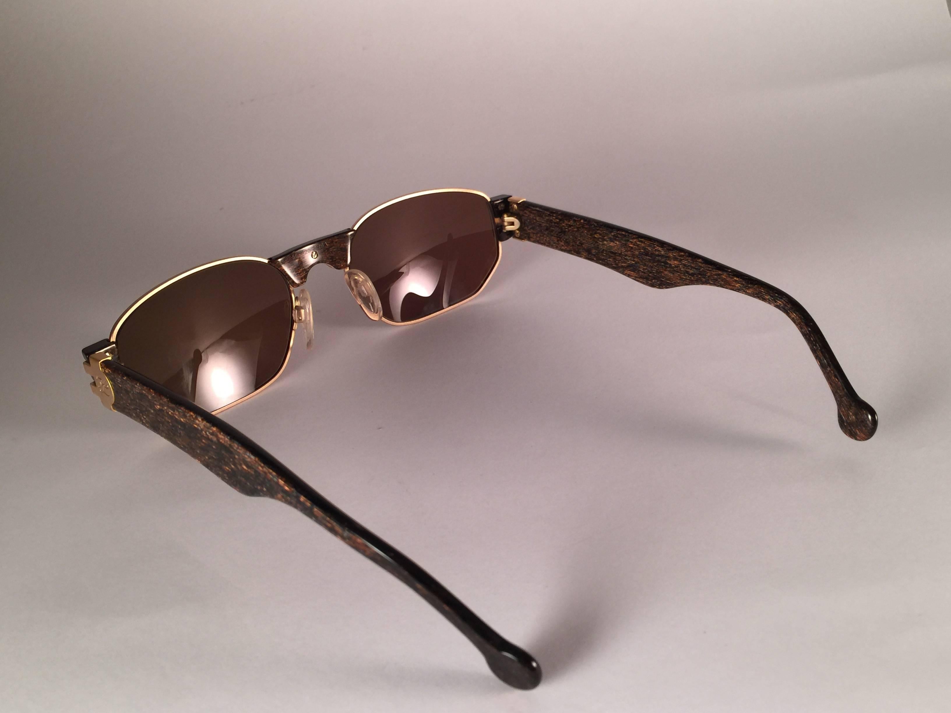 Black New Vintage Karl Lagerfeld L4503 Matte Gold & Stripes Frame 1990's Sunglasses For Sale