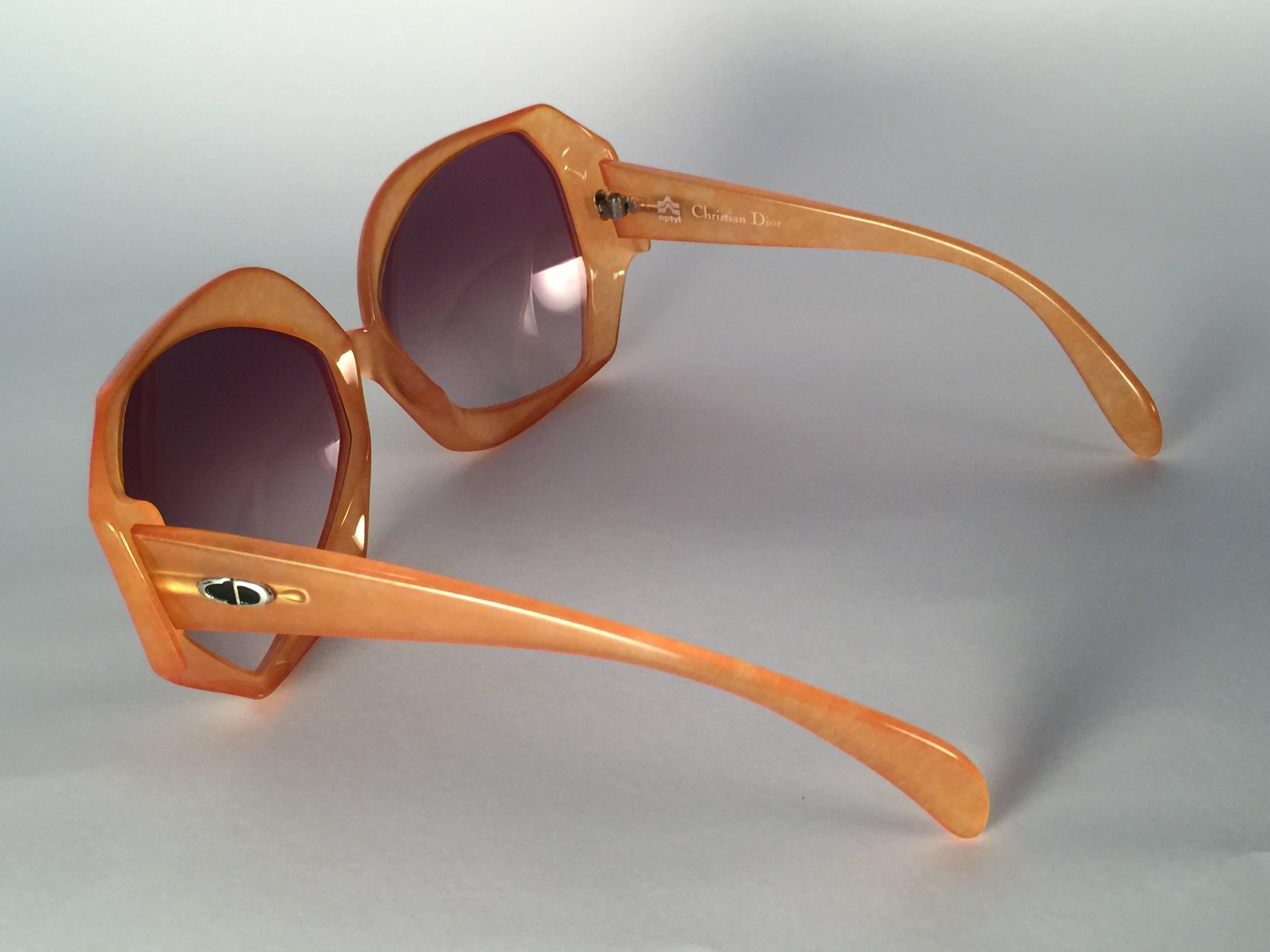 Brown New Vintage Christian Dior 2025 30 Jaspe Amber Jerry Hall Optyl Sunglasses