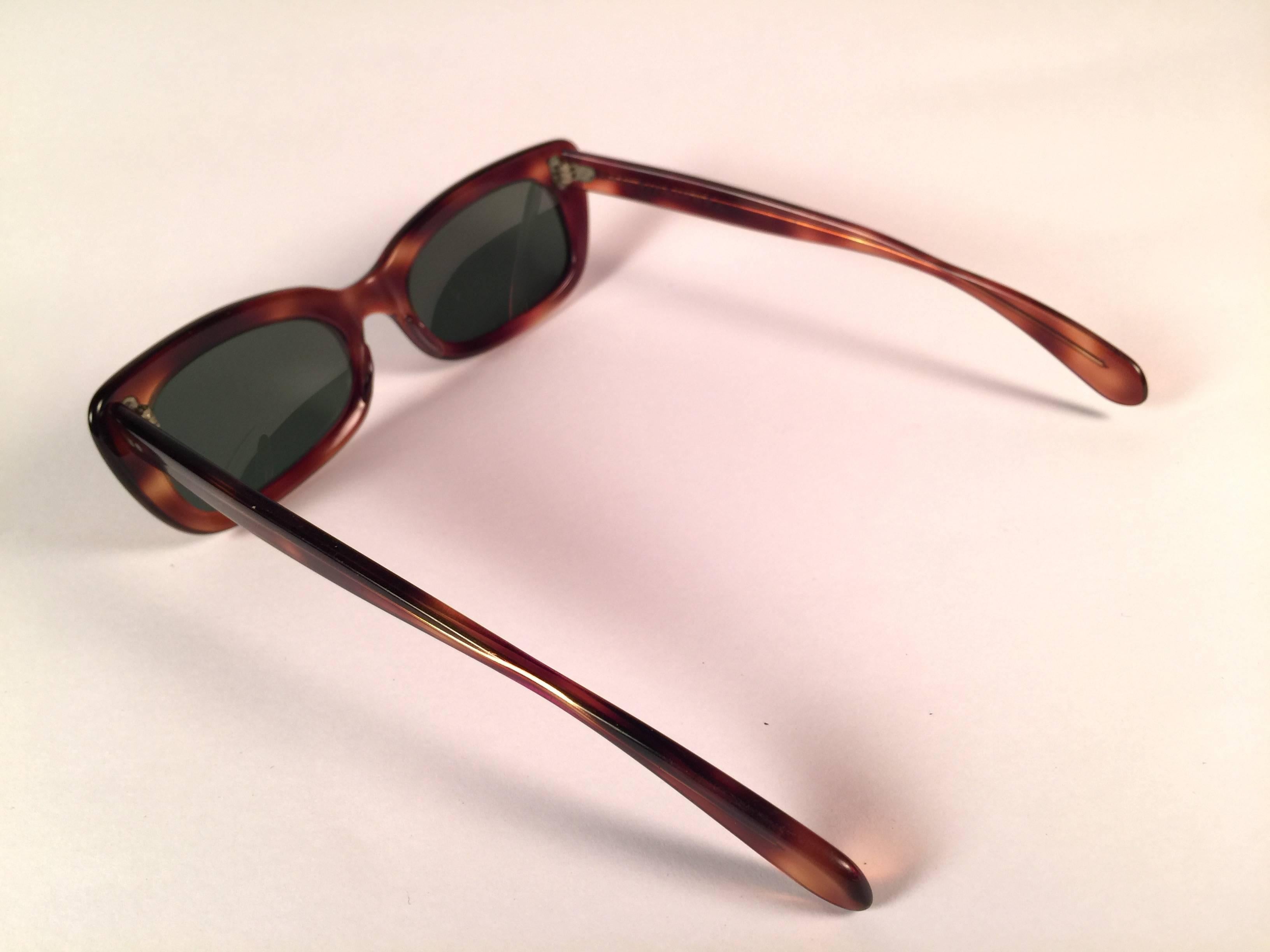 Black New Vintage Ray Ban Chase Tortoise 1960's Mid Century G15 Lenses USA Sunglasses
