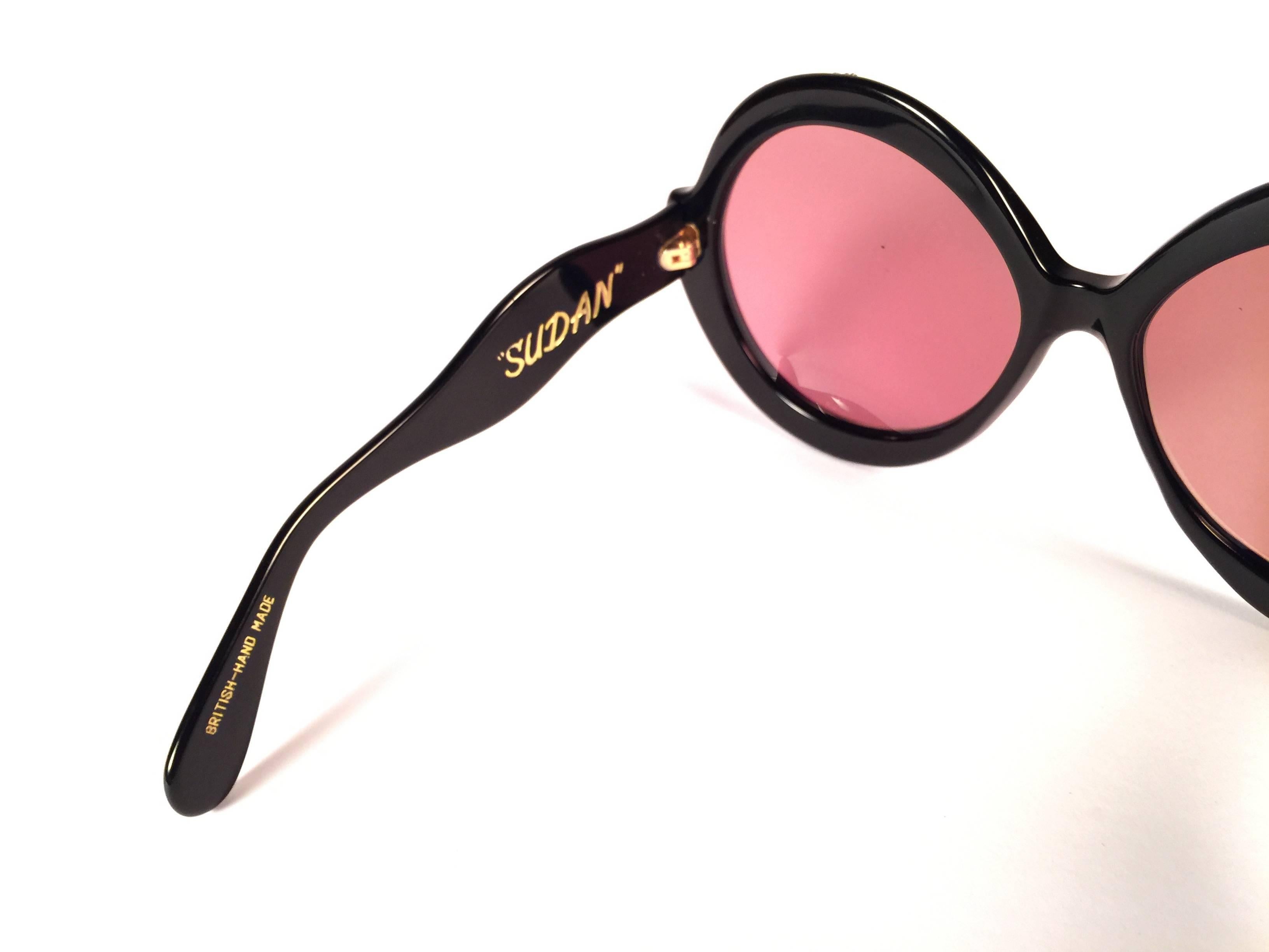 Women's New Vintage Ultra Sudan Black Rhinestones Rose Lens Oversized 1960's Sunglasses