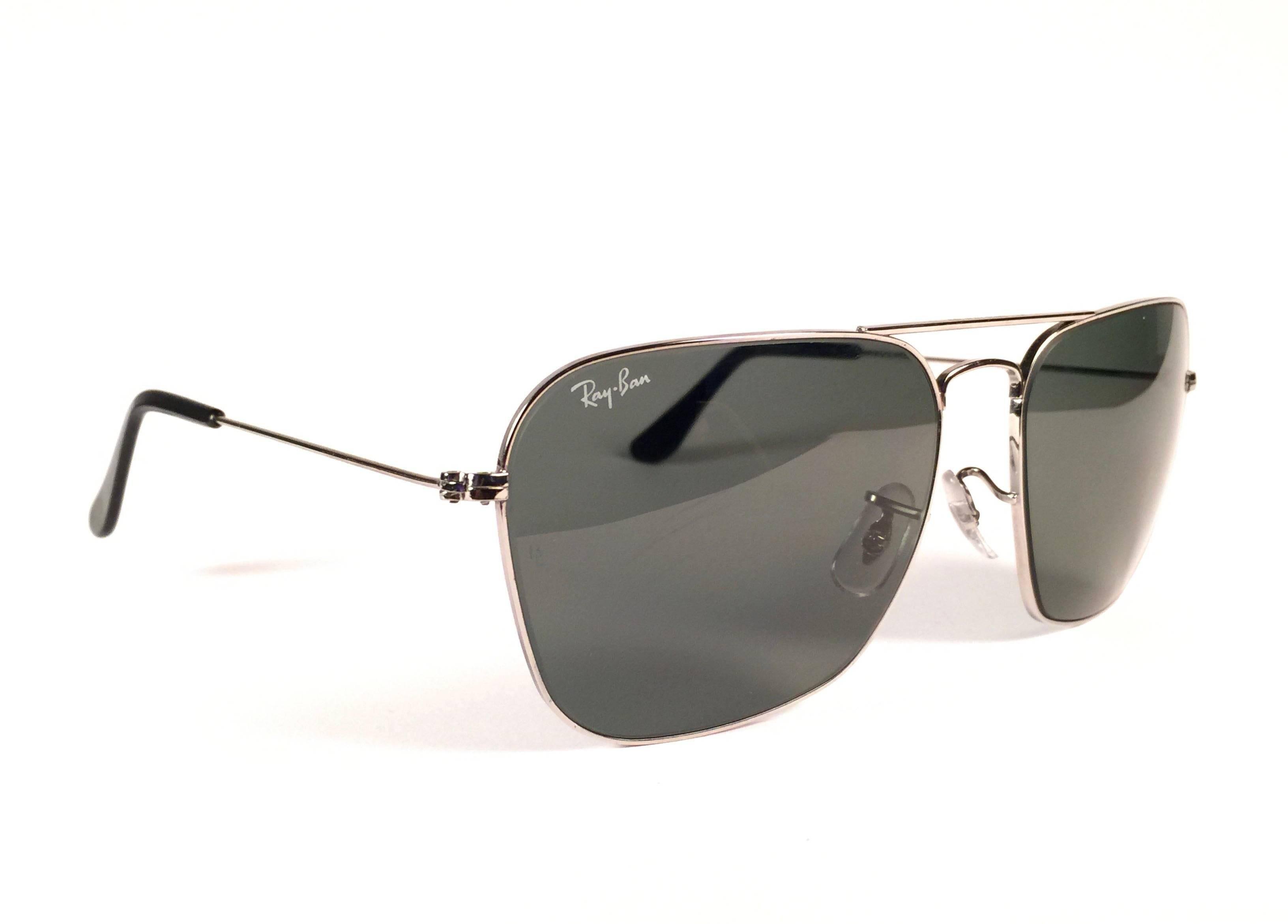 rayban caravan silver