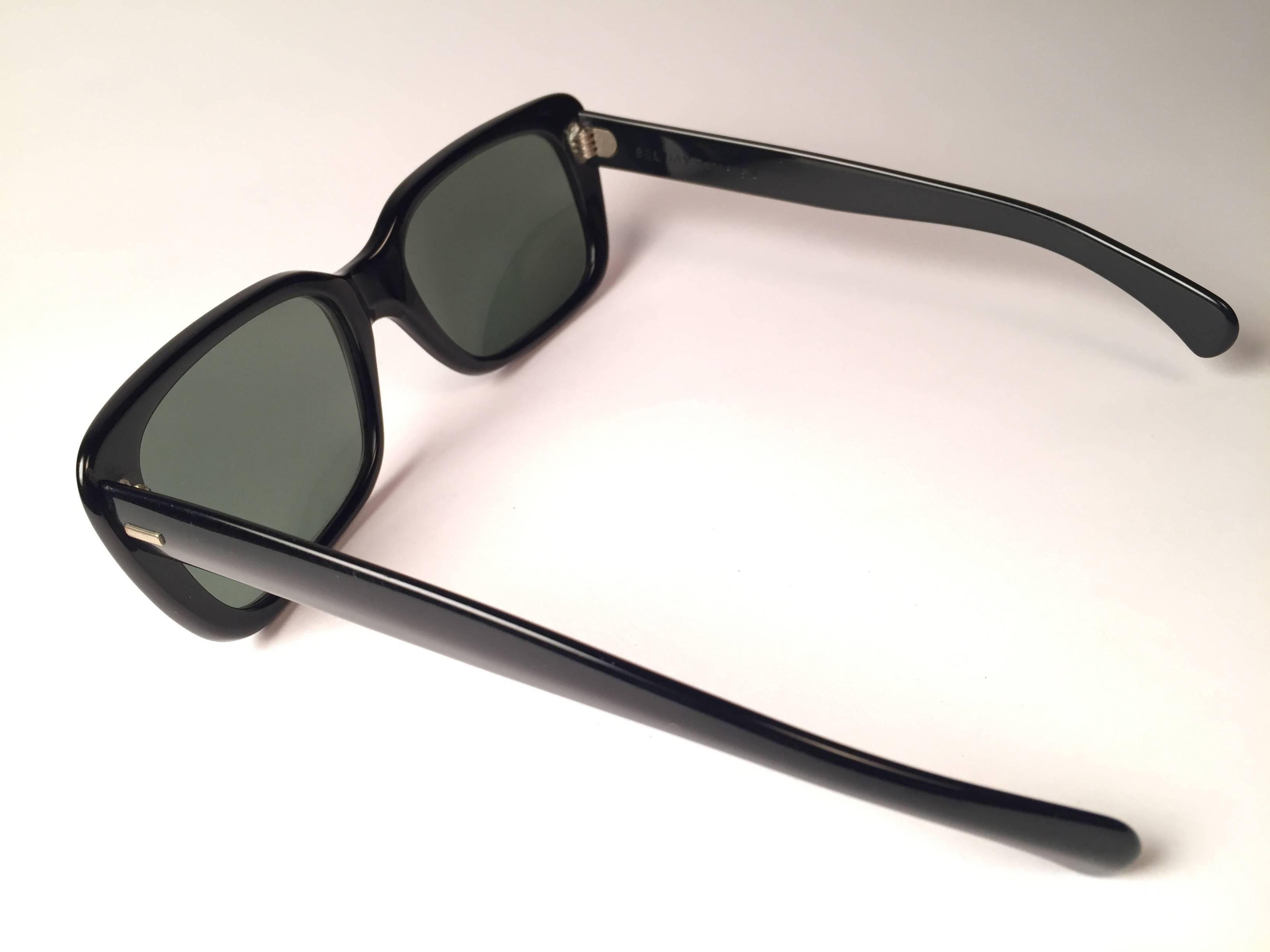 New Vintage Ray Ban Monti Black 1970's G15 Lenses USA Sunglasses In New Condition In Baleares, Baleares