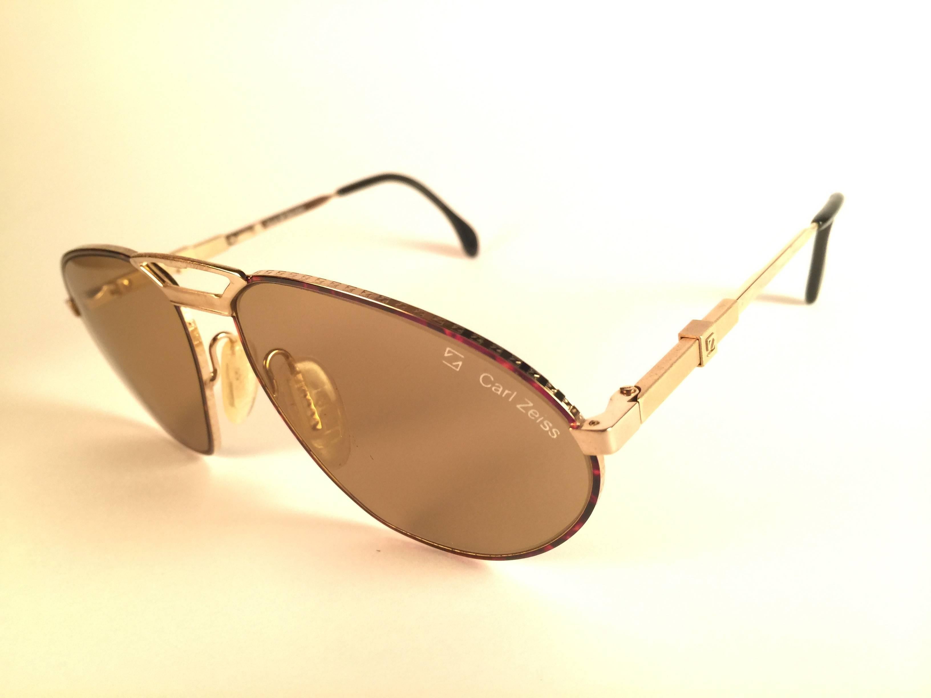 Women's or Men's New Vintage Zeiss Competition Tortoise & Gold Brown Lenses 1980's Sunglasses