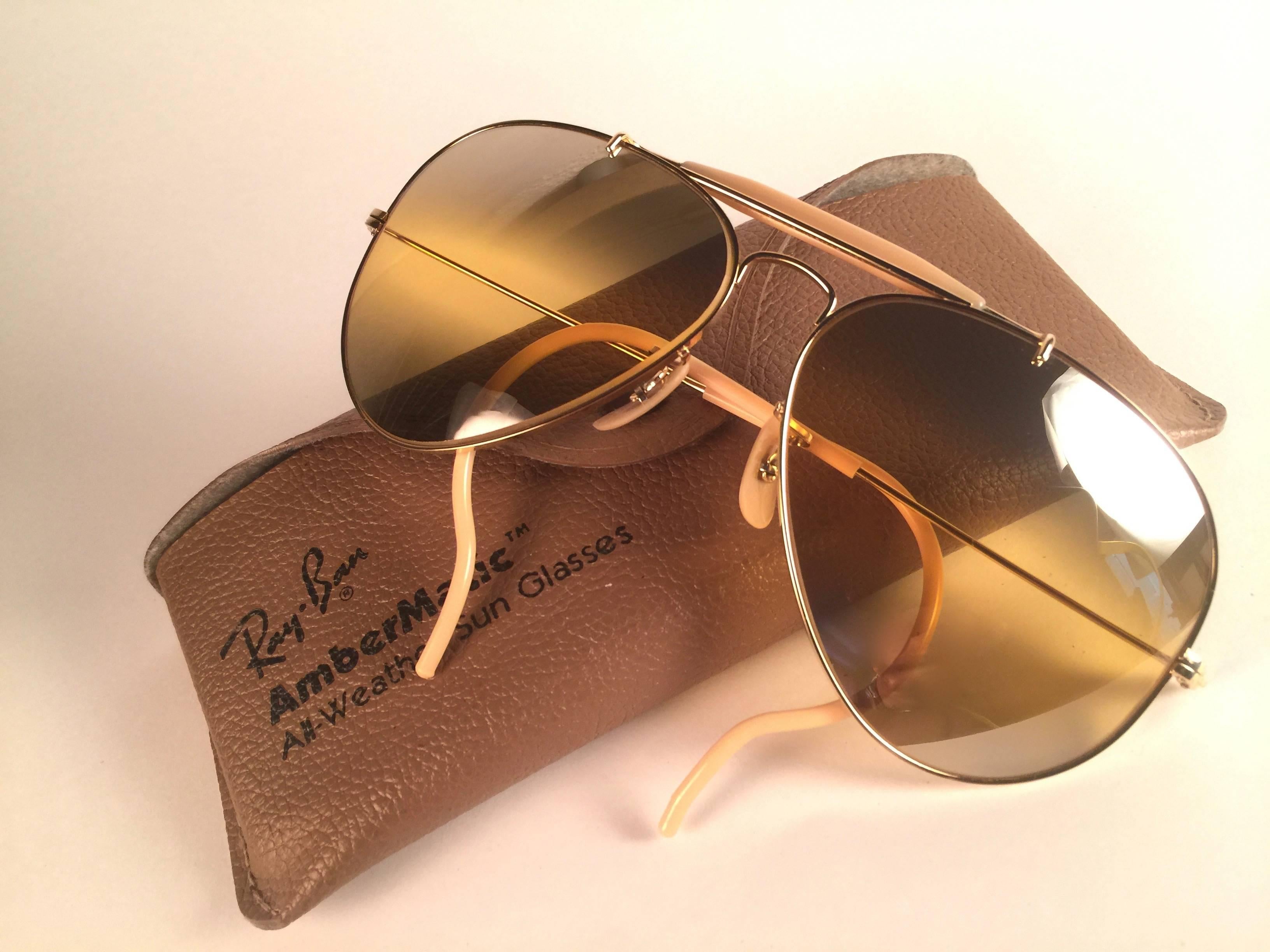 Neue Vintage Ray Ban Aviator Gold Ambermatic Double Mirror 1970's B&L Sonnenbrille im Zustand „Neu“ in Baleares, Baleares