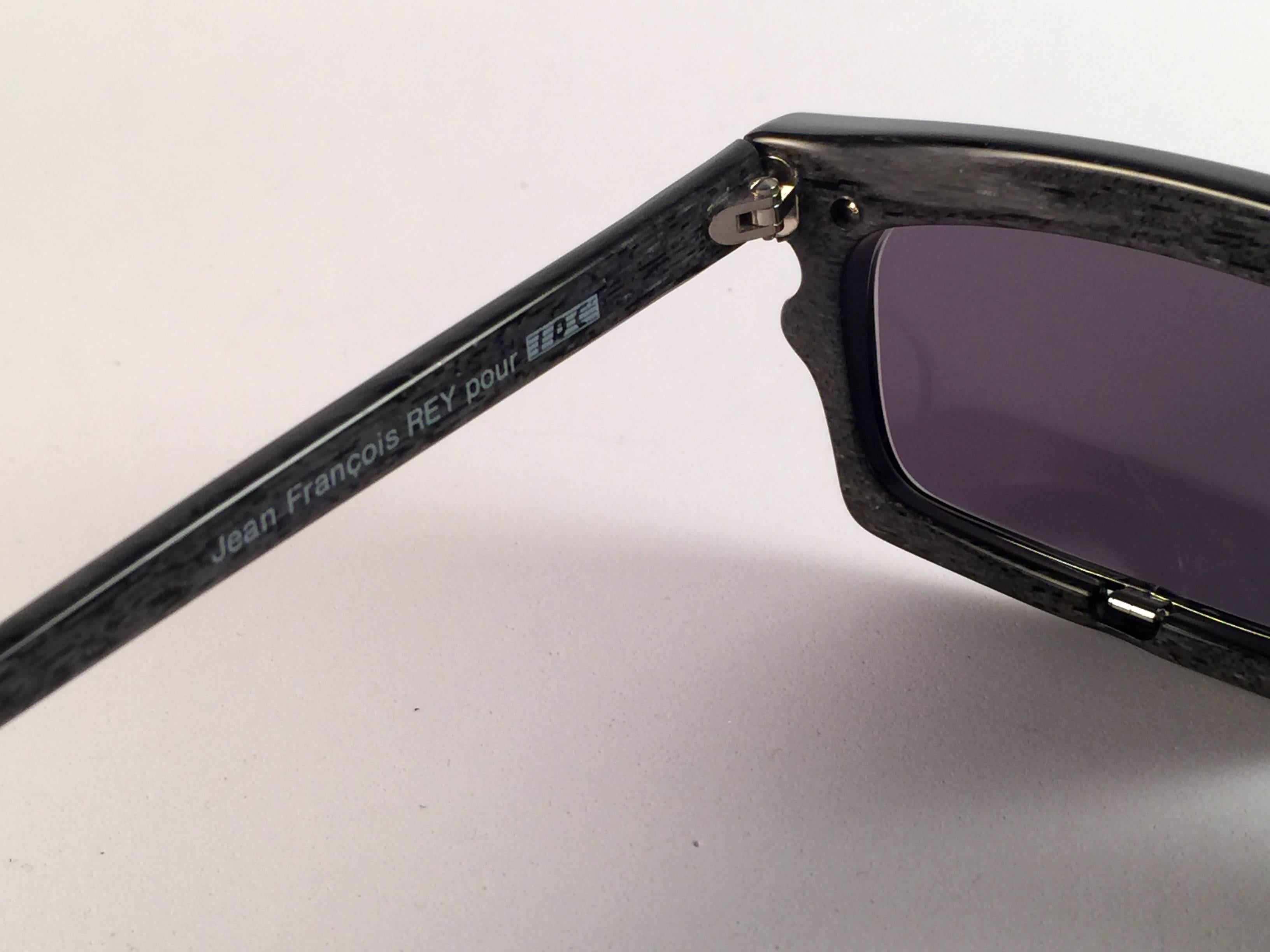 anthony kiedis sunglasses