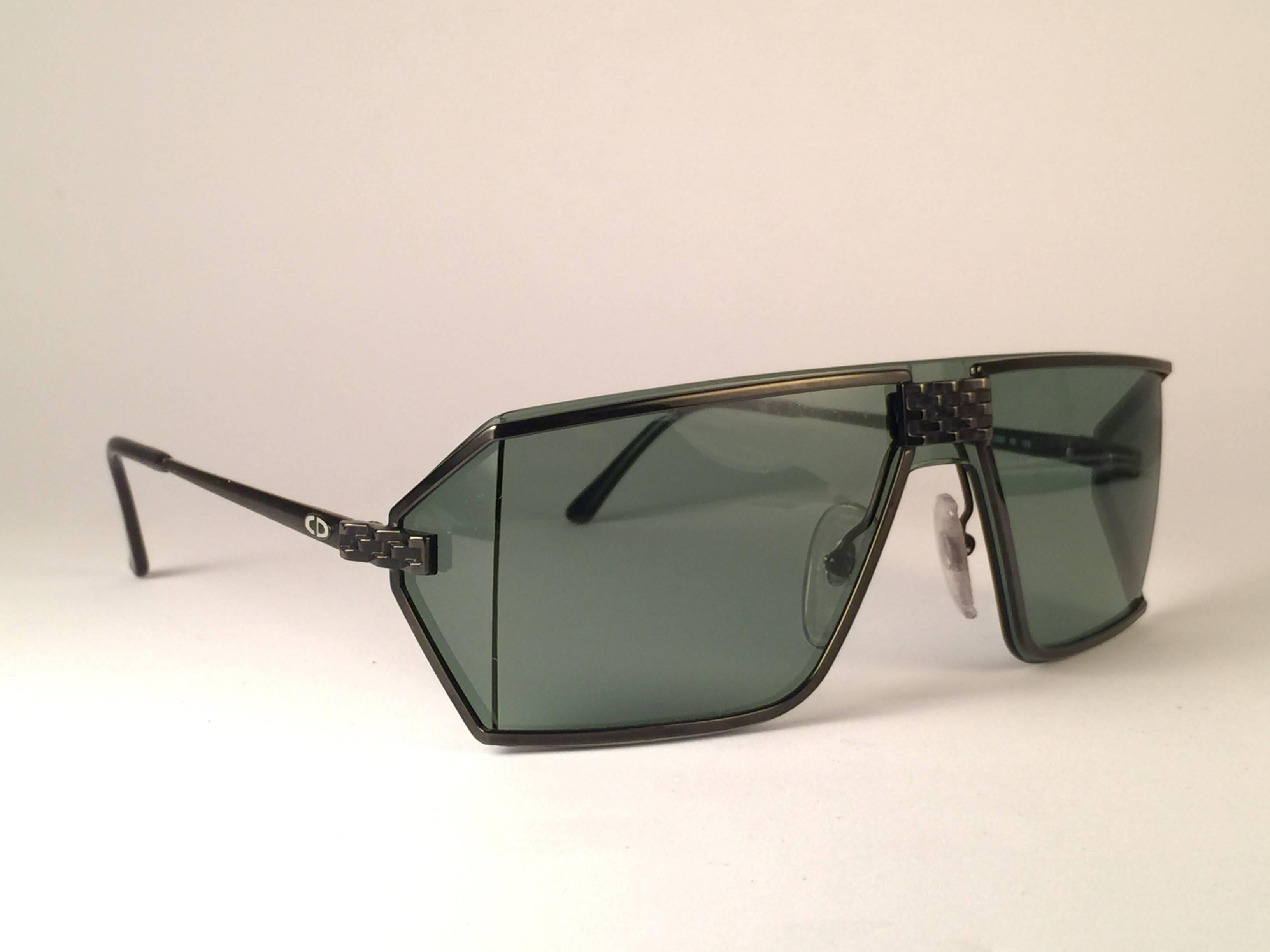 New Vintage Christian Dior Monsieur 2392 Black Wrap Around 1980 Sunglasses In New Condition In Baleares, Baleares