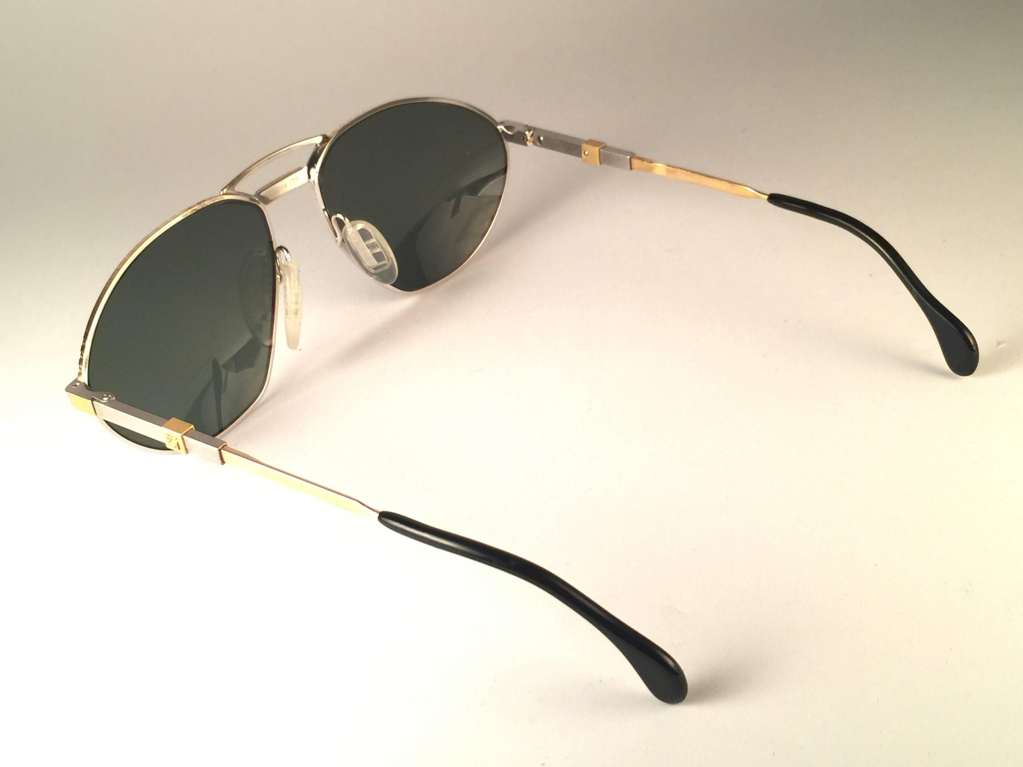 New Vintage Zeiss Competition Silver & Gold Grey Lenses 1980's Sunglasses In New Condition In Baleares, Baleares