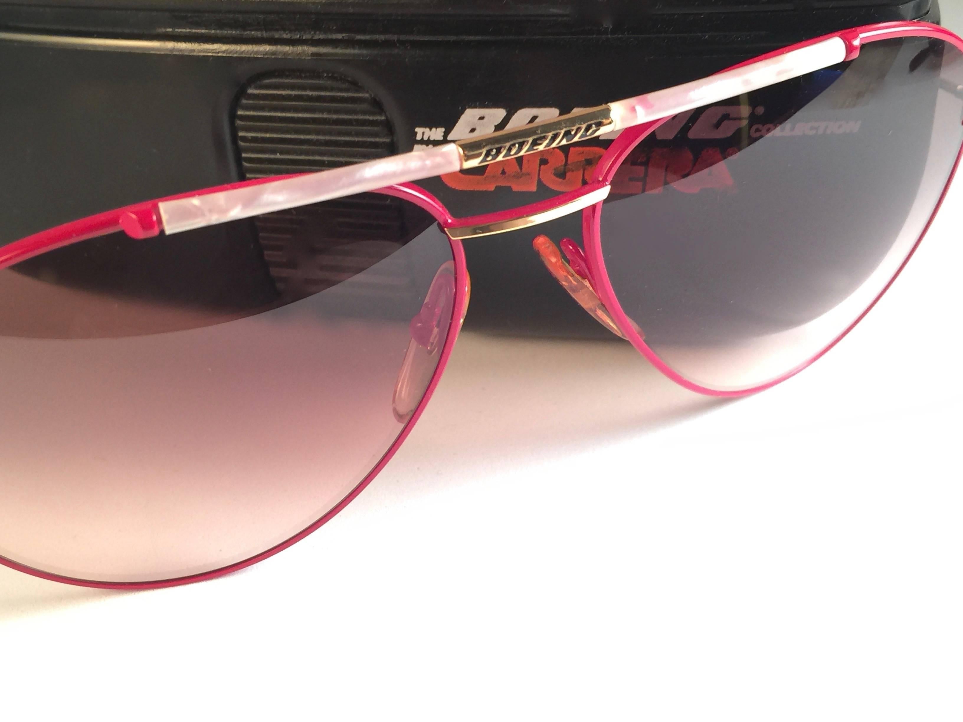 Women's or Men's New Vintage Boeing by Carrera Aviator Red Gold Large Sunglasses Austria