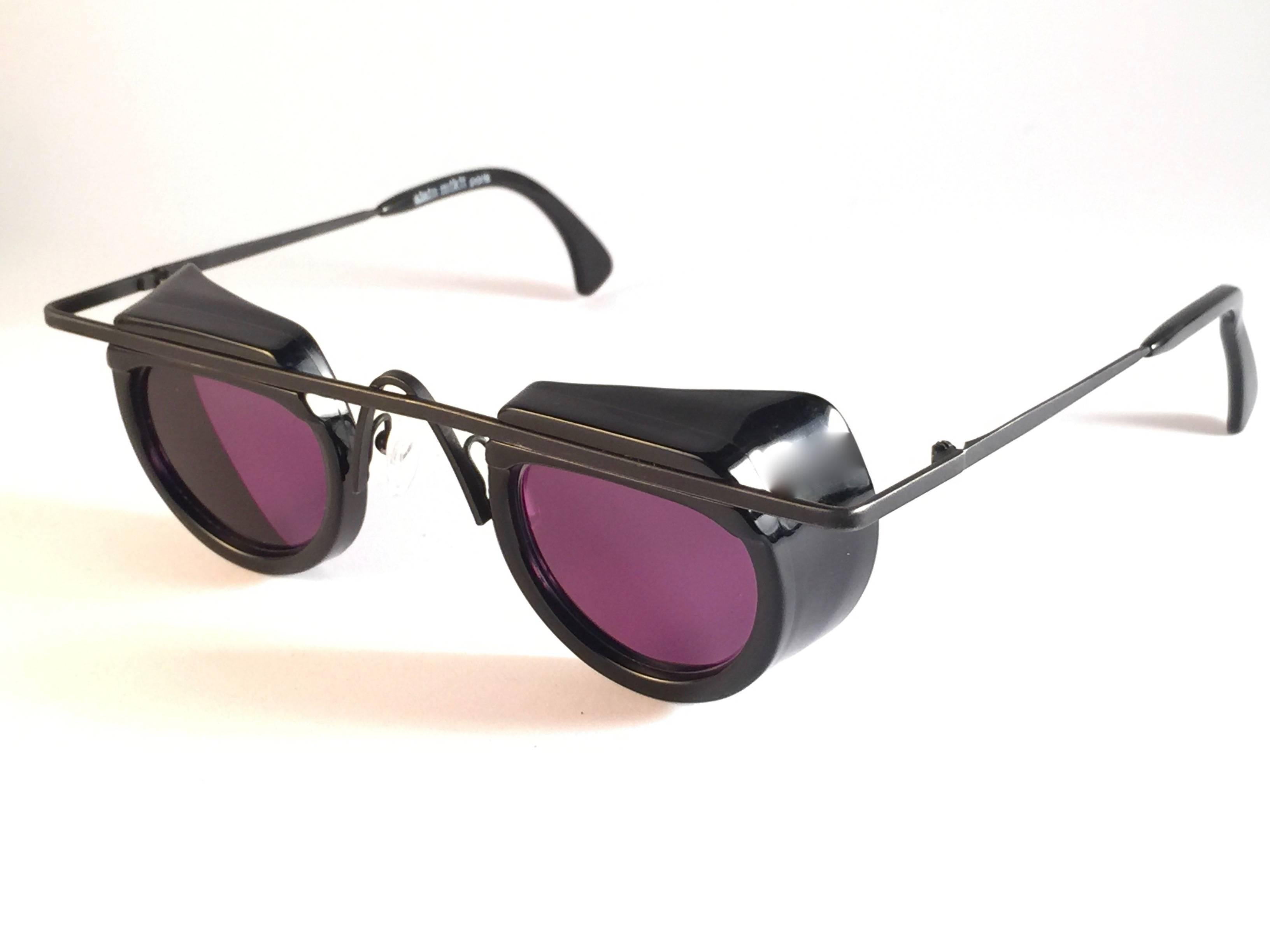 Women's or Men's New Vintage Rare Alain Mikli Black 5002 France Sunglasses 1980