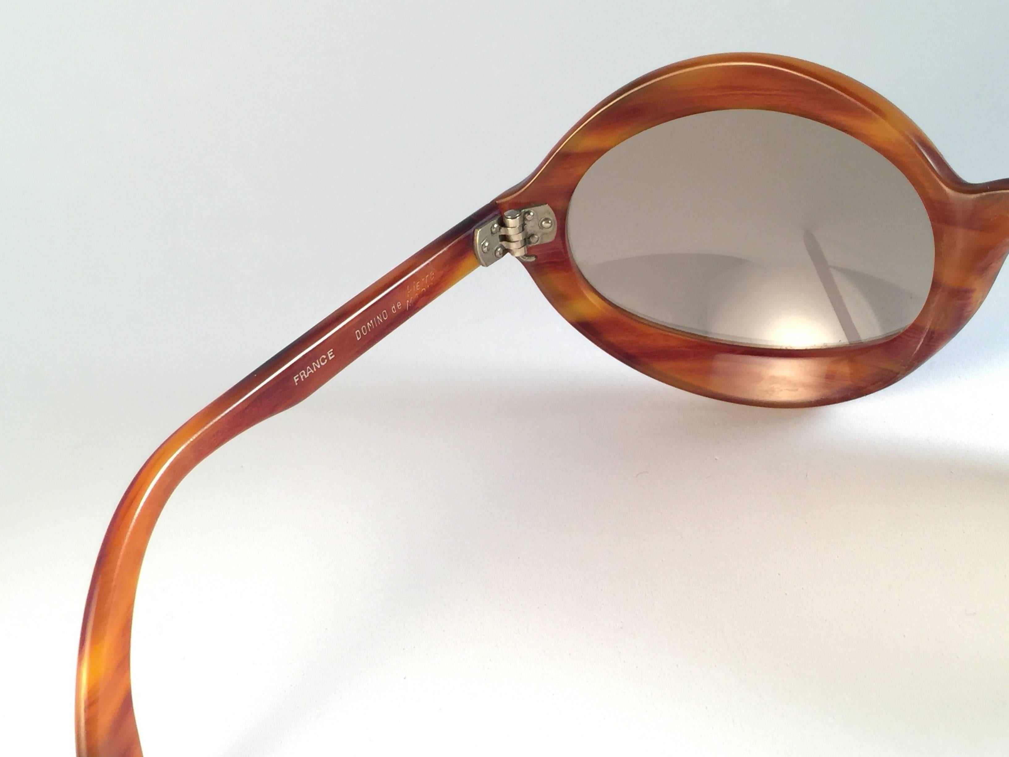 New Vintage Pierre Marly Domino Tortoise Avantgarde 1960's Sunglasses In Excellent Condition In Baleares, Baleares