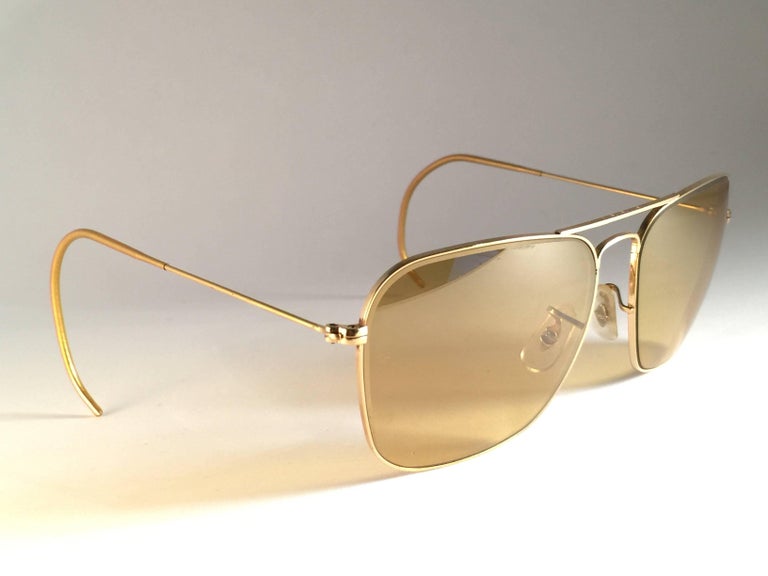 New Vintage Ray Ban Caravan Gold Ambermatic Lenses 1970's B&L