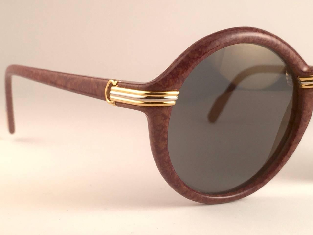 Women's or Men's New Cartier Cabriolet Round Brown 52MM 18K Gold Sunglasses France 1990's