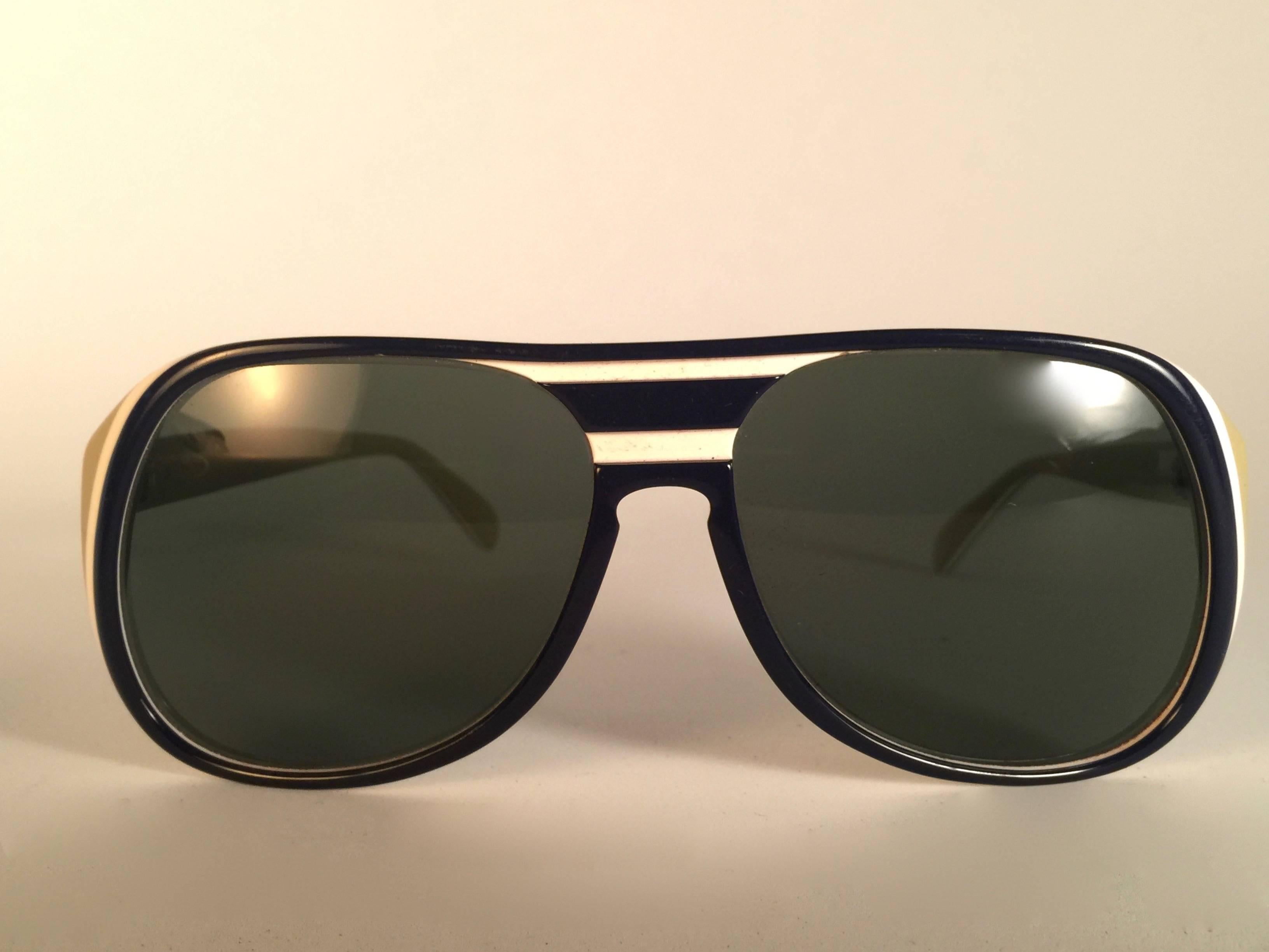 Mint Vintage Ray Ban B&L Timberline Sport-Lenses-Sonnenbrille, US im Zustand „Hervorragend“ im Angebot in Baleares, Baleares