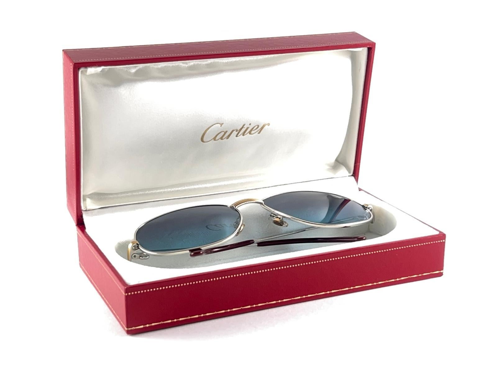 Gafas de sol Cartier Vintage Romance Vendome 56mm Platino Francia en venta 8