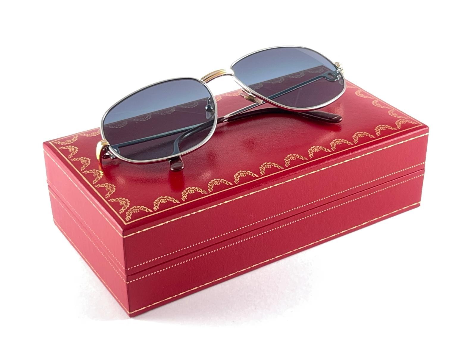 Cartier Vintage Romance Vendome 56mm Platinum France Sunglasses For Sale 9