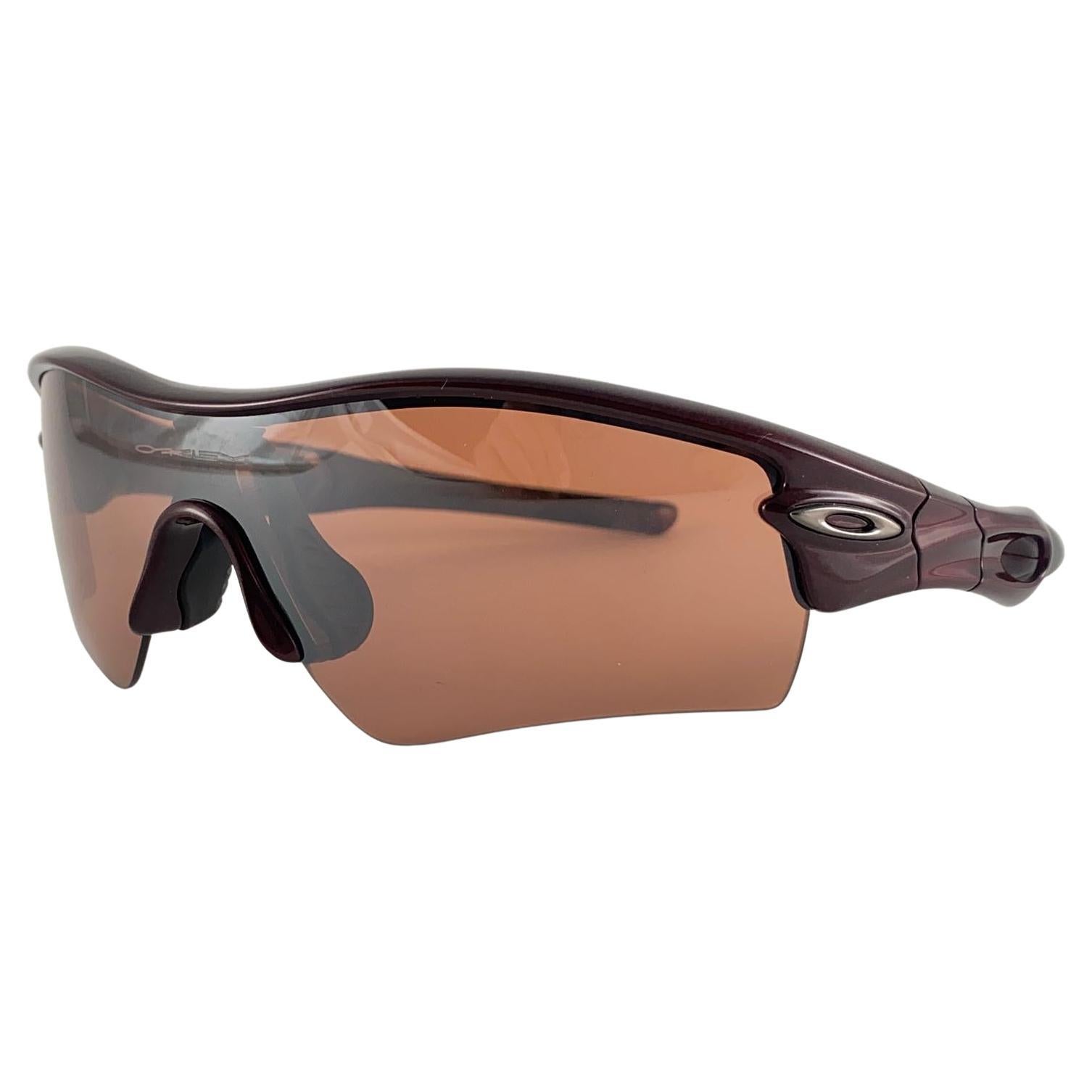 Nuevas gafas de sol Vintage Oakley Radar Burgundy Frame Rose Lens 1999