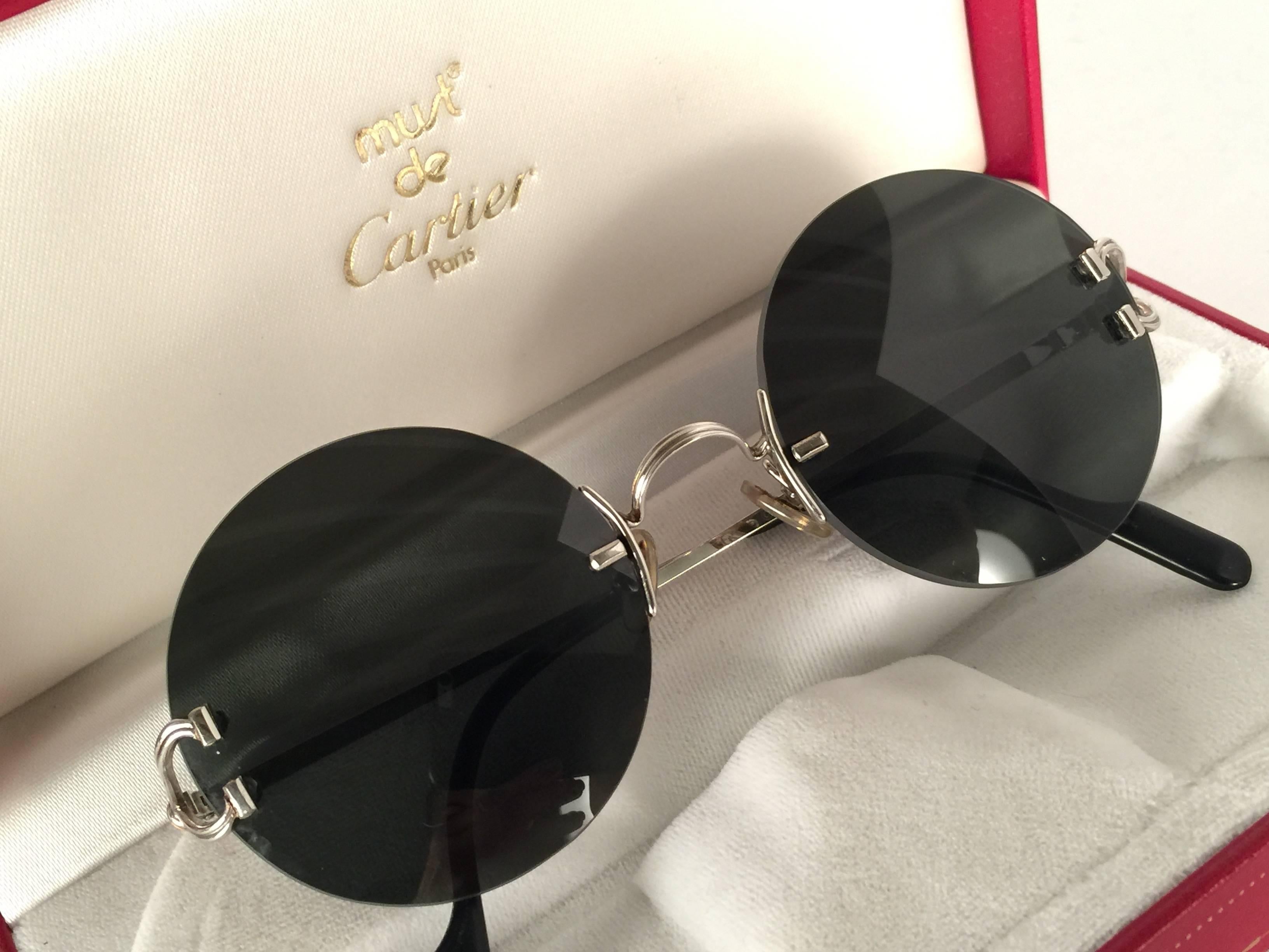 Runde Randlose Platin-Sonnenbrille von Cartier Madison, Sonderausgabe, 50 mm, rund im Zustand „Hervorragend“ in Baleares, Baleares