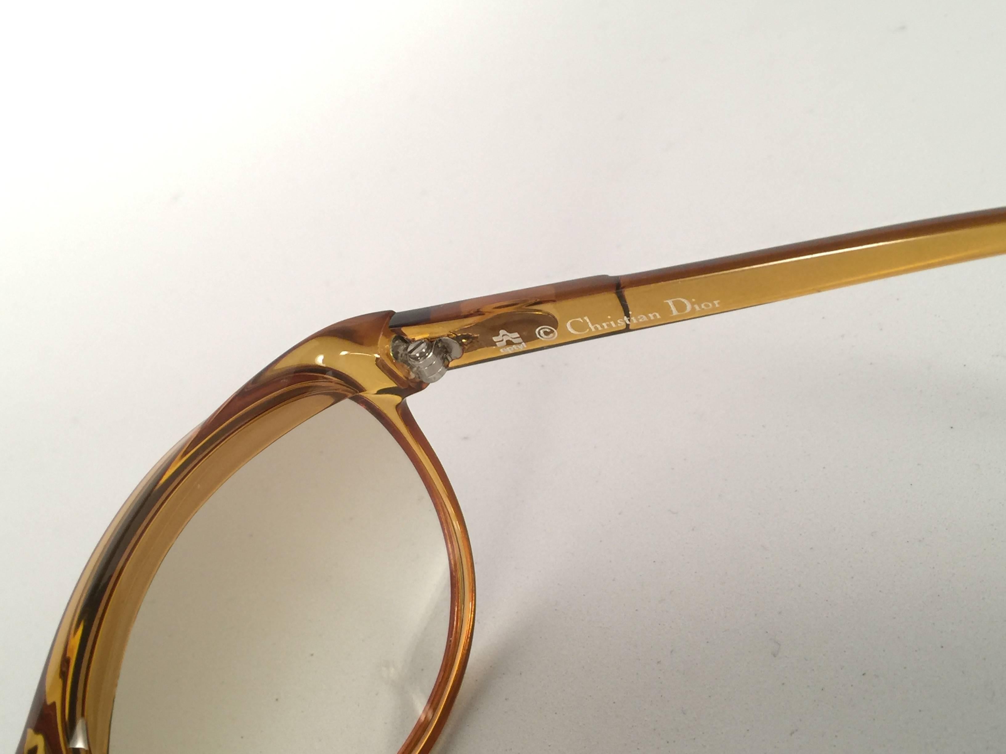 New Vintage Christian Dior 2157 Translucent Amber Optyl Sunglasses Austria In New Condition In Baleares, Baleares