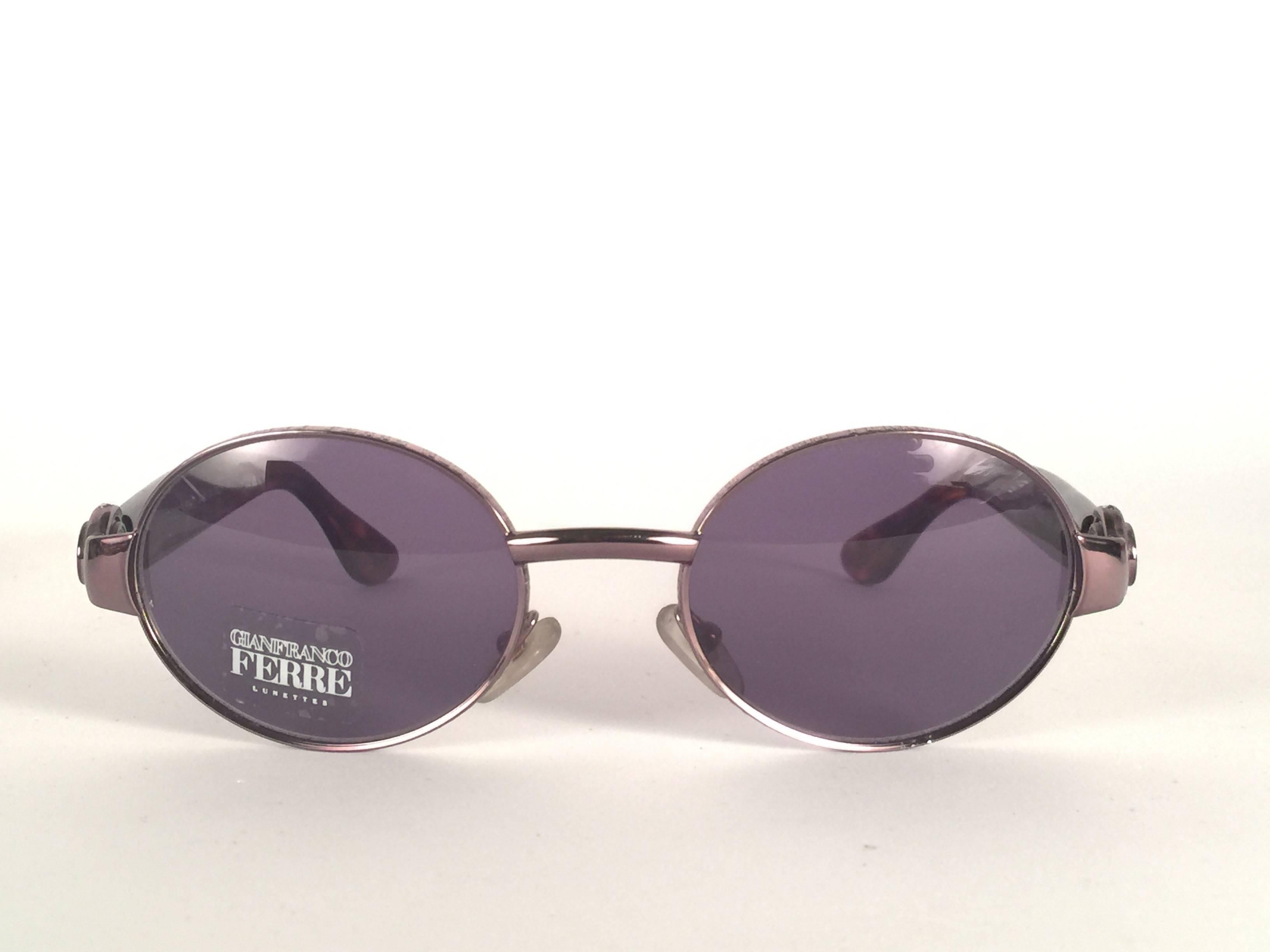 New Vintage Gianfranco Ferré Oval Copper 1990's Made in Italy Sunglasses In New Condition In Baleares, Baleares
