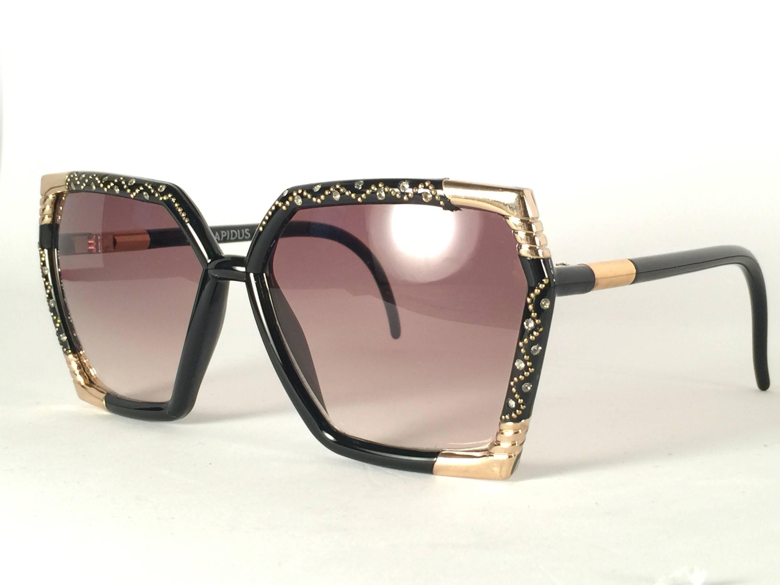 New Vintage Ted Lapidus Paris Black Strass 1970 Sunglasses France In New Condition In Baleares, Baleares