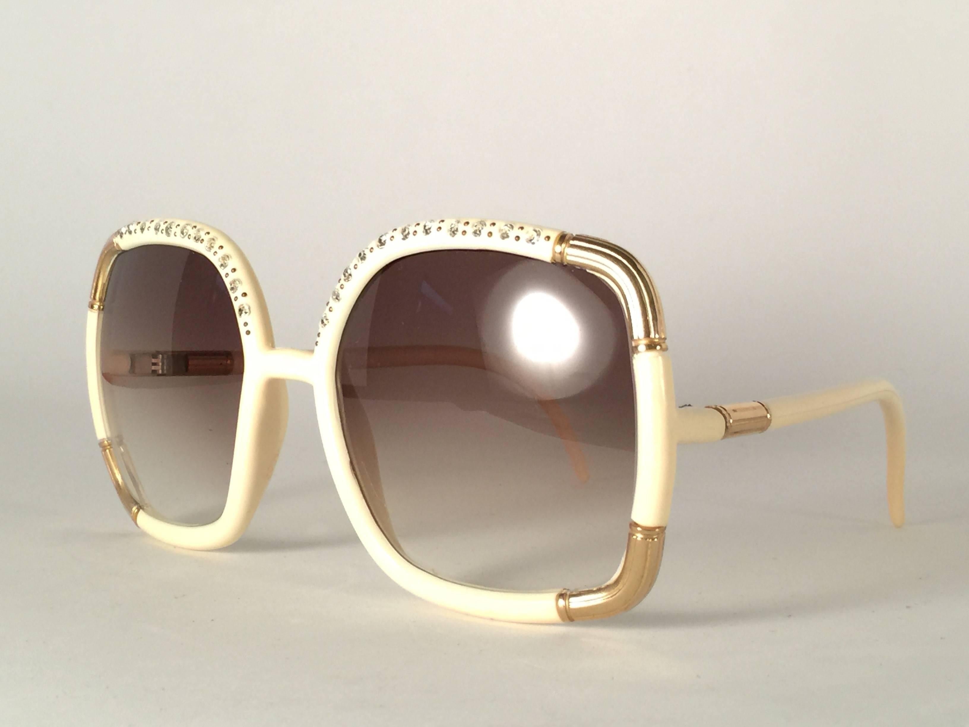 New Vintage Ted Lapidus Paris Ivory Strass Oversized 1970 Sunglasses France In New Condition In Baleares, Baleares