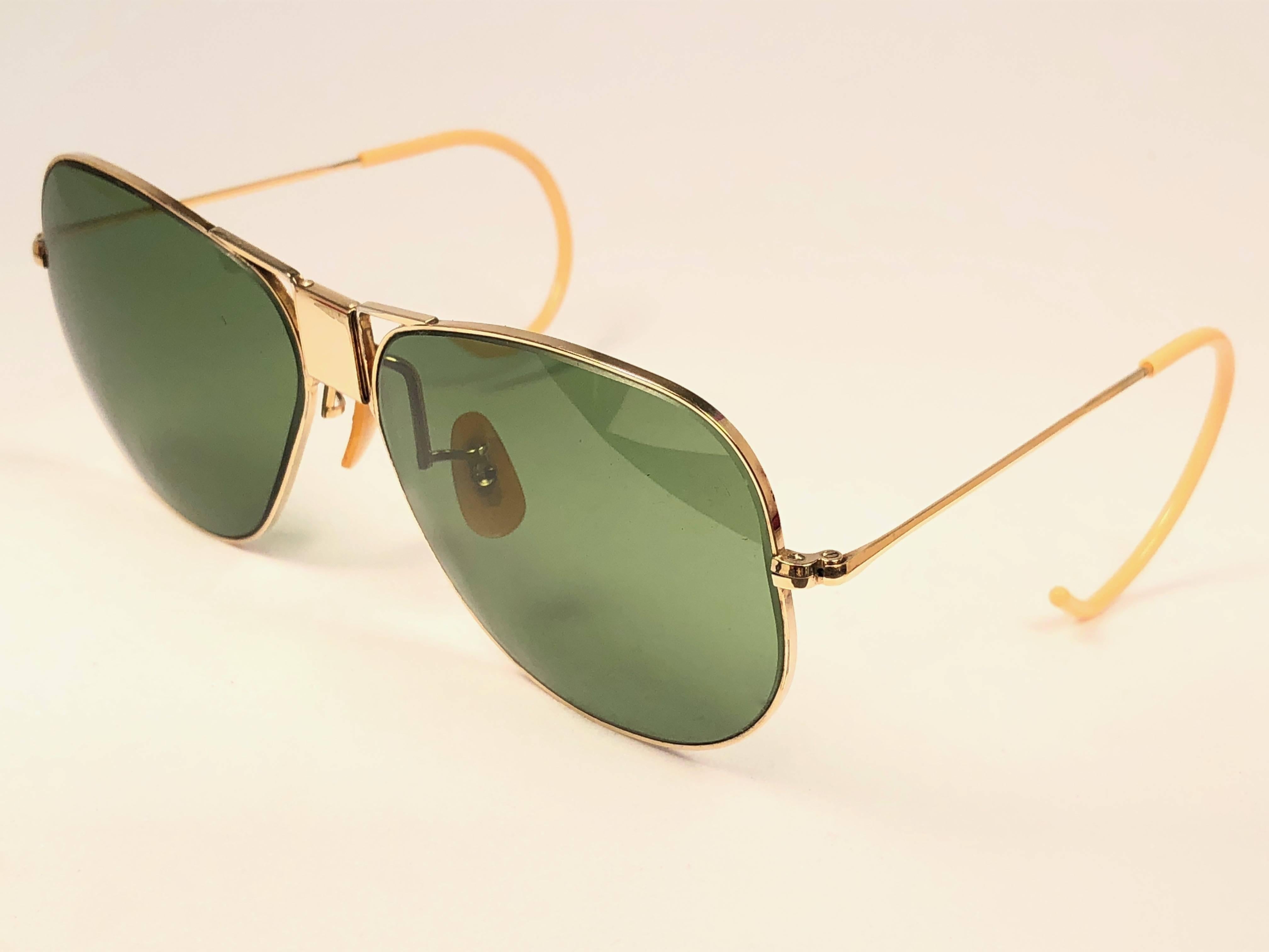 Ultra Rare 1940er Bausch & Lomb Ray Ban Classic Hinged Gold gefüllte Sonnenbrille mit Scharnier  im Zustand „Neu“ im Angebot in Baleares, Baleares
