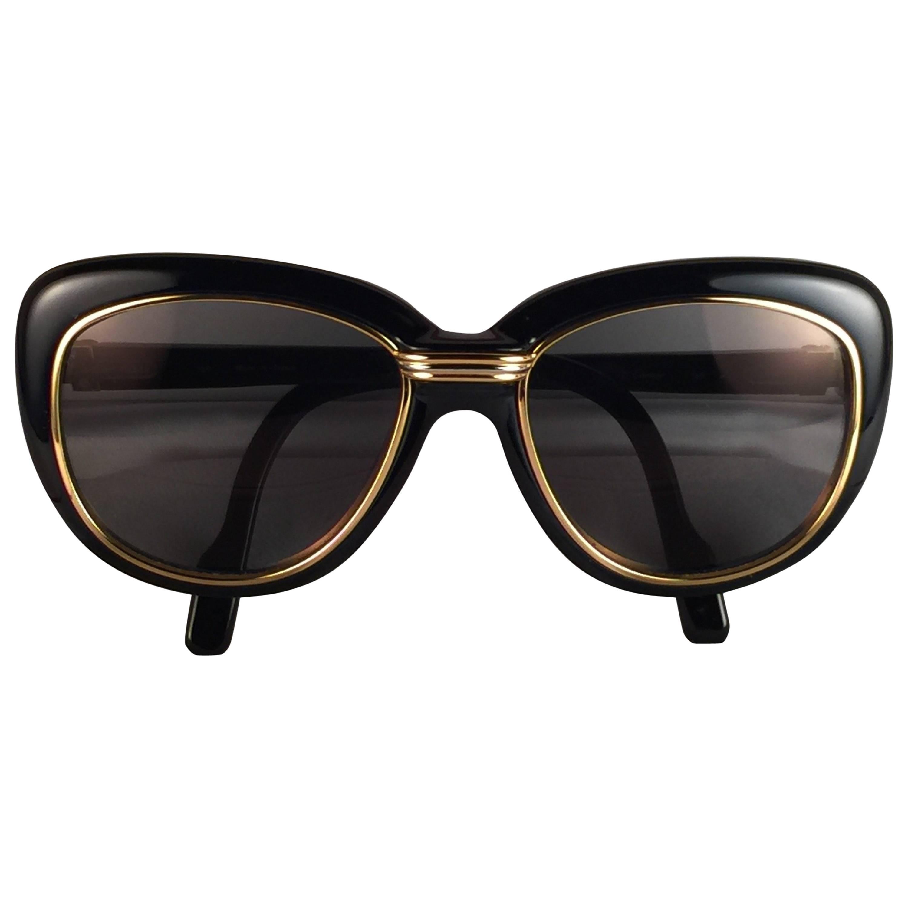 Cartier France Vintage Conquete 51mm Black Gold and Yellow Inserts Sunglasses