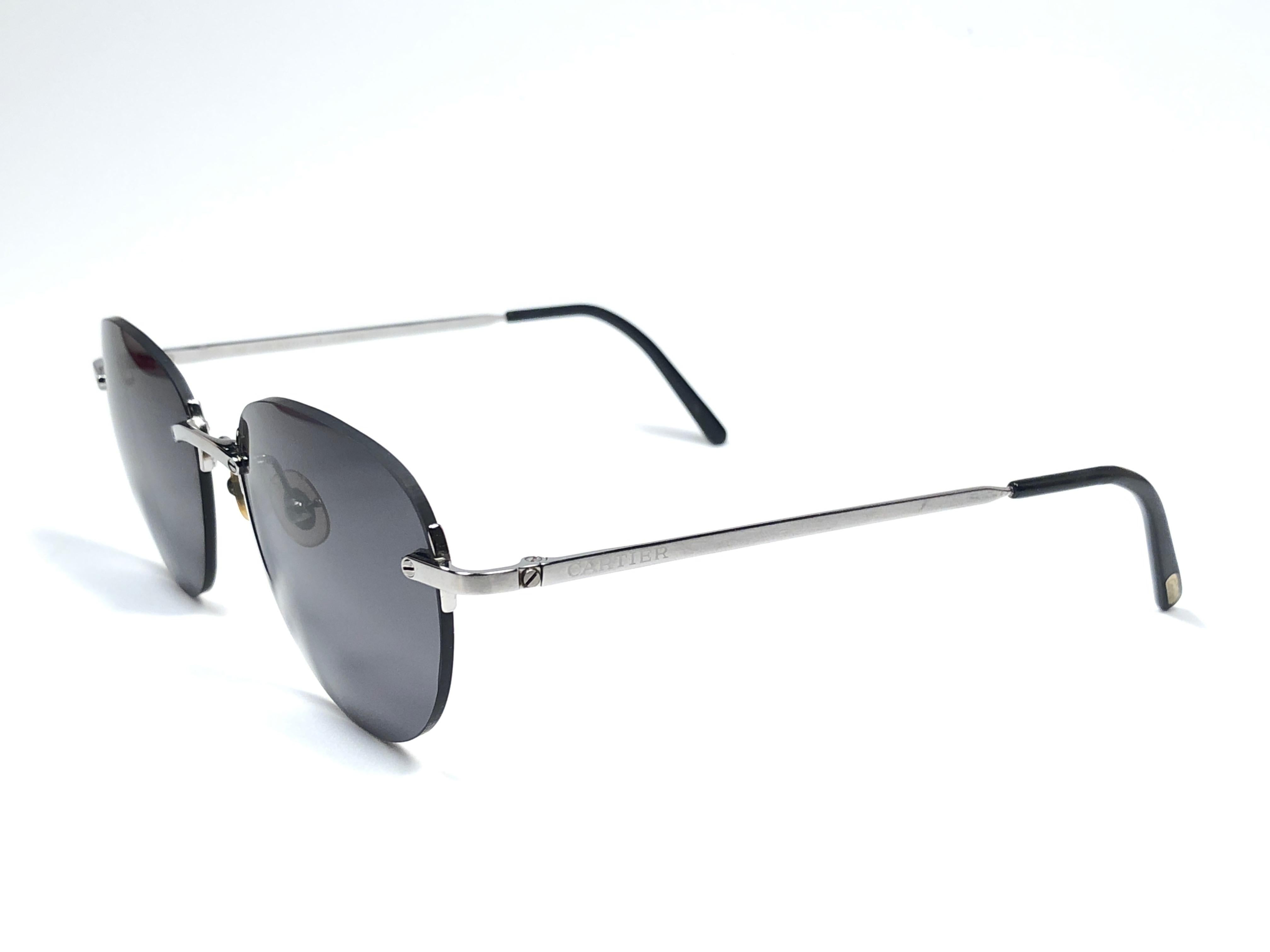 Women's or Men's Cartier Salisbury Rimless Titanium 51mm Dark Grey Lens France Sunglasses