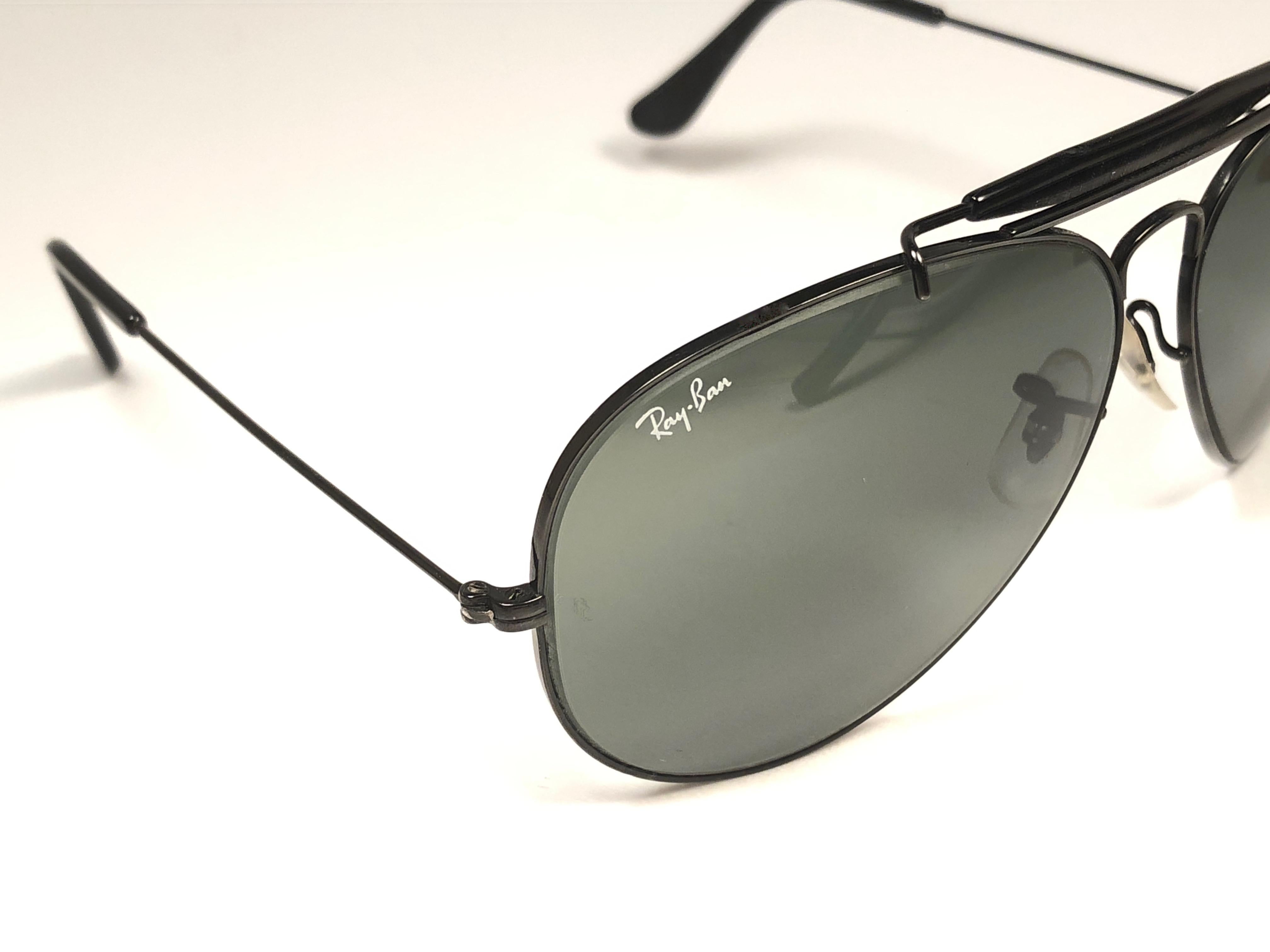 Women's or Men's Mint Ray Ban Vintage Outdoorsman Black G15 Lenses 62Mm B / L Sunglasses, 1970s