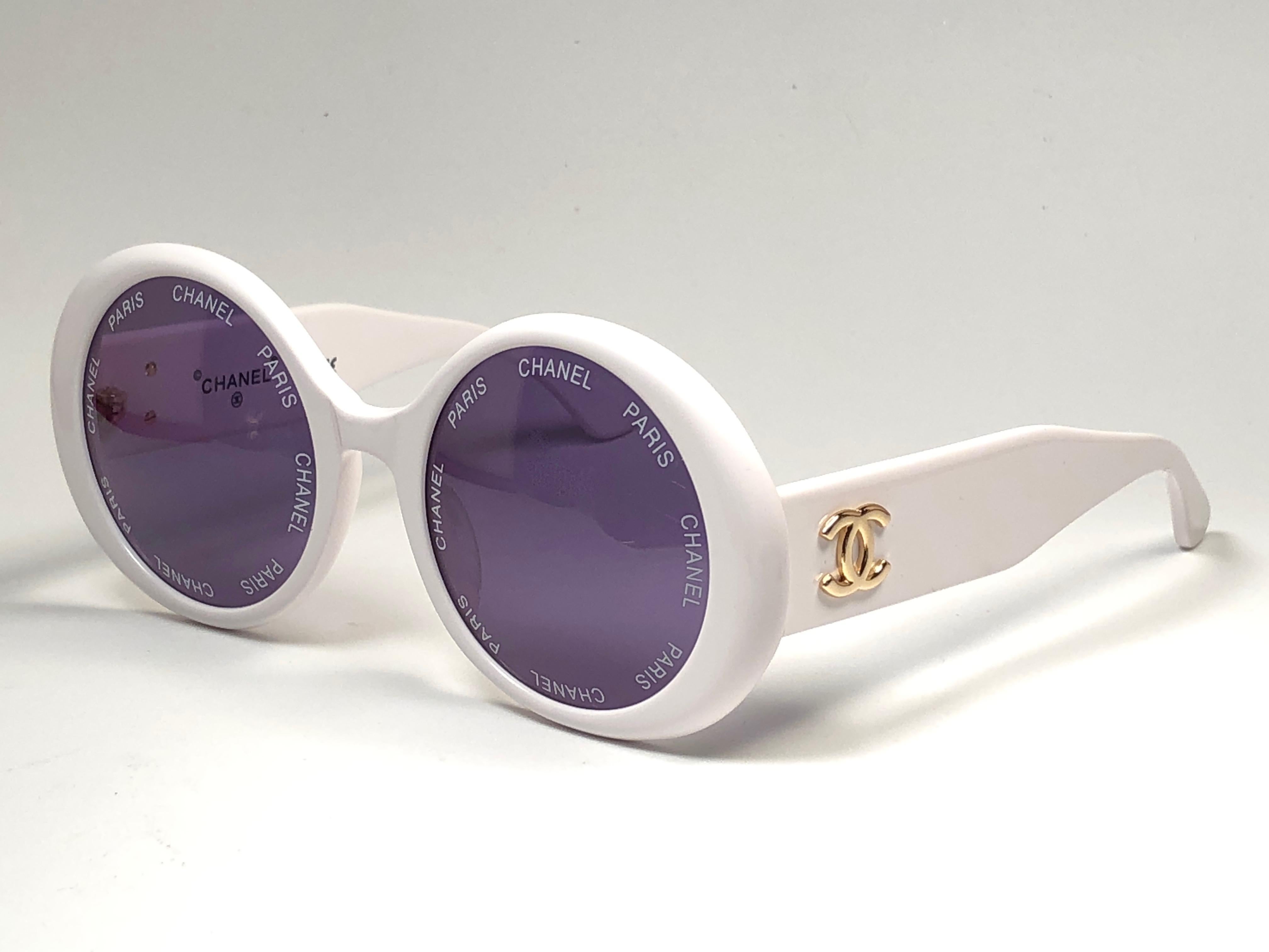 chanel sunglasses 2000