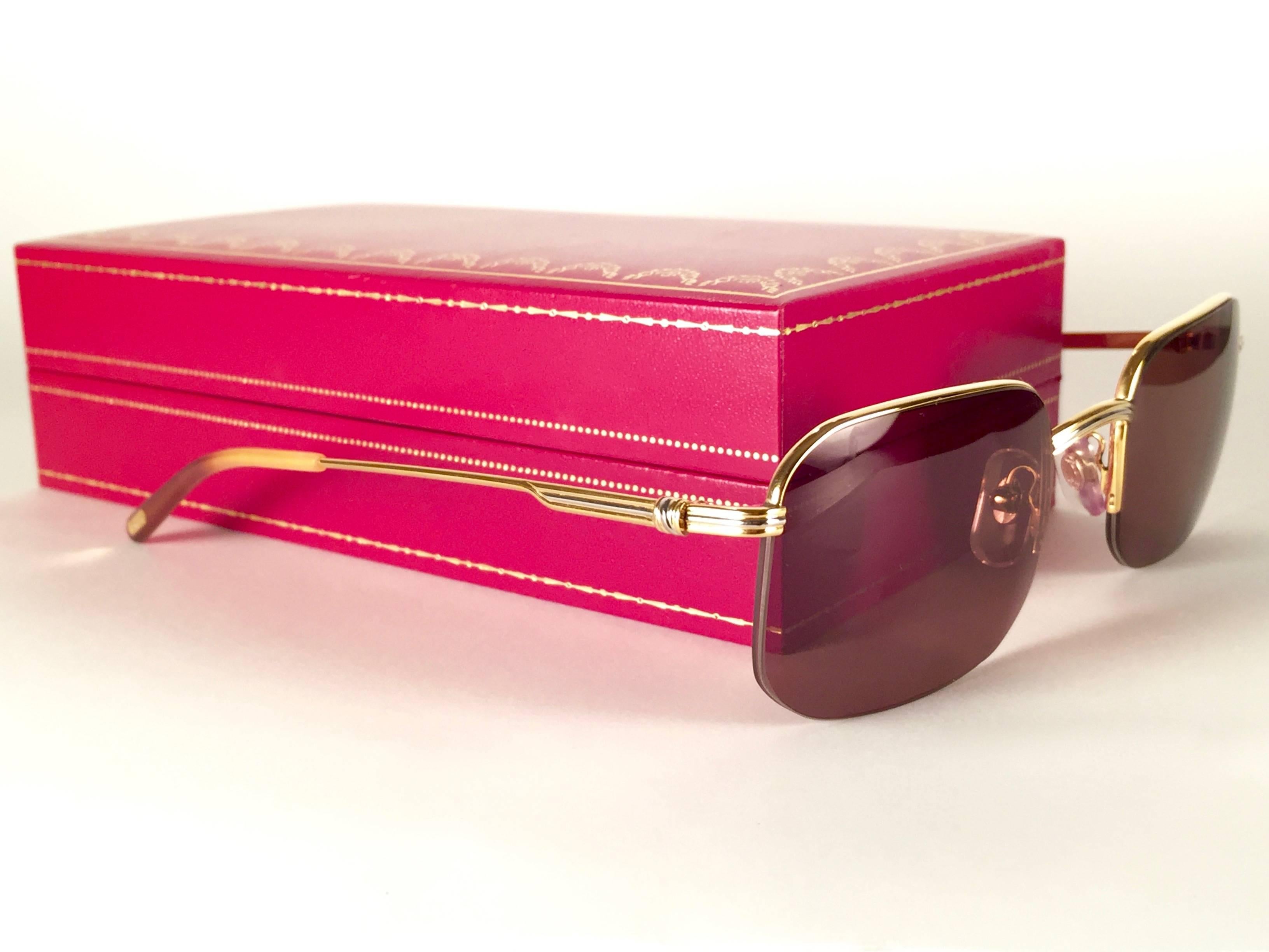 Cartier Vintage Broadway Gold Plated 49 22 Half Frame France Sunglasses, 1990   In New Condition In Baleares, Baleares