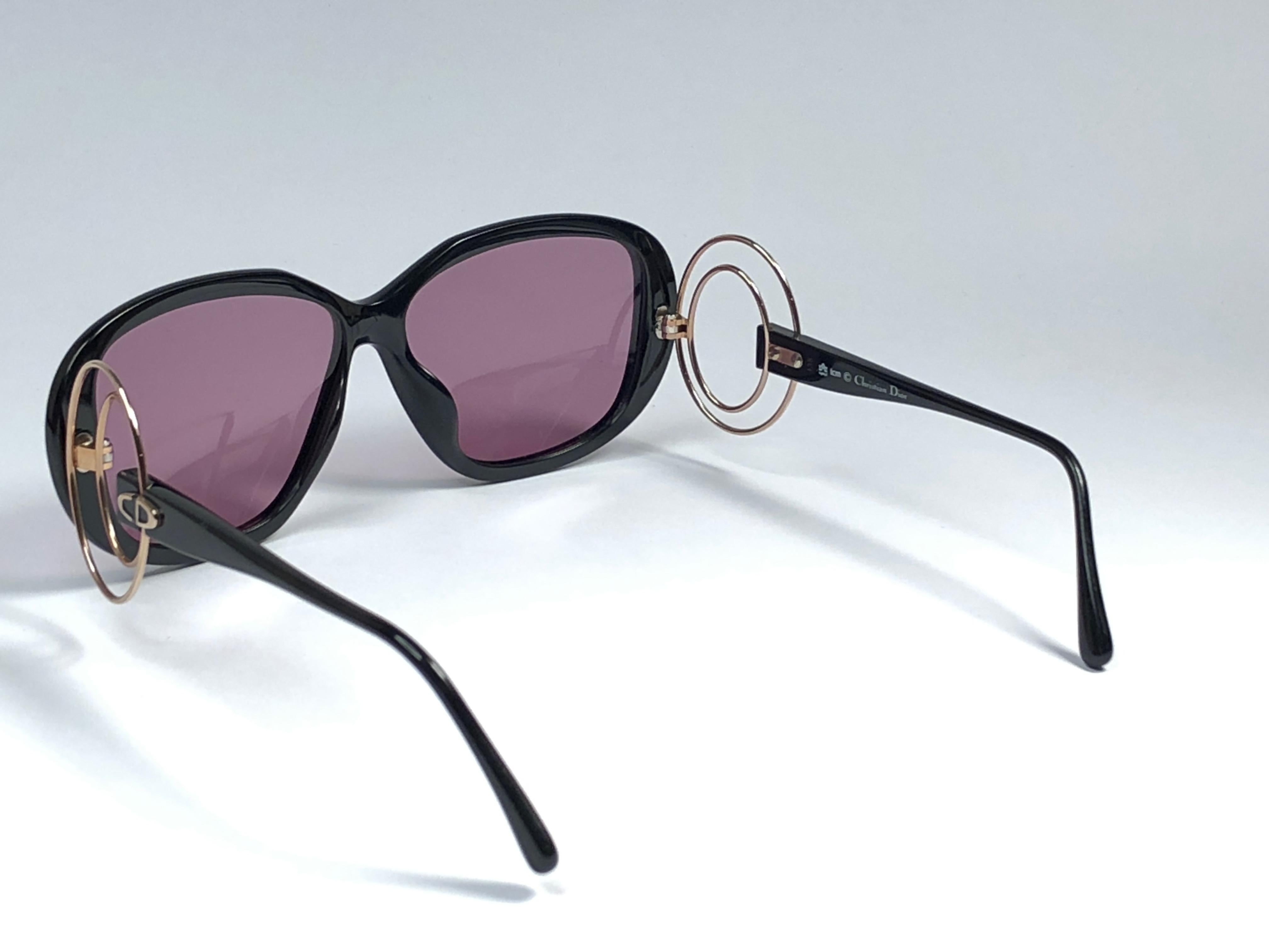 New Vintage Christian Dior 2558 90 Gold Accents 1980's Sunglasses In New Condition For Sale In Baleares, Baleares
