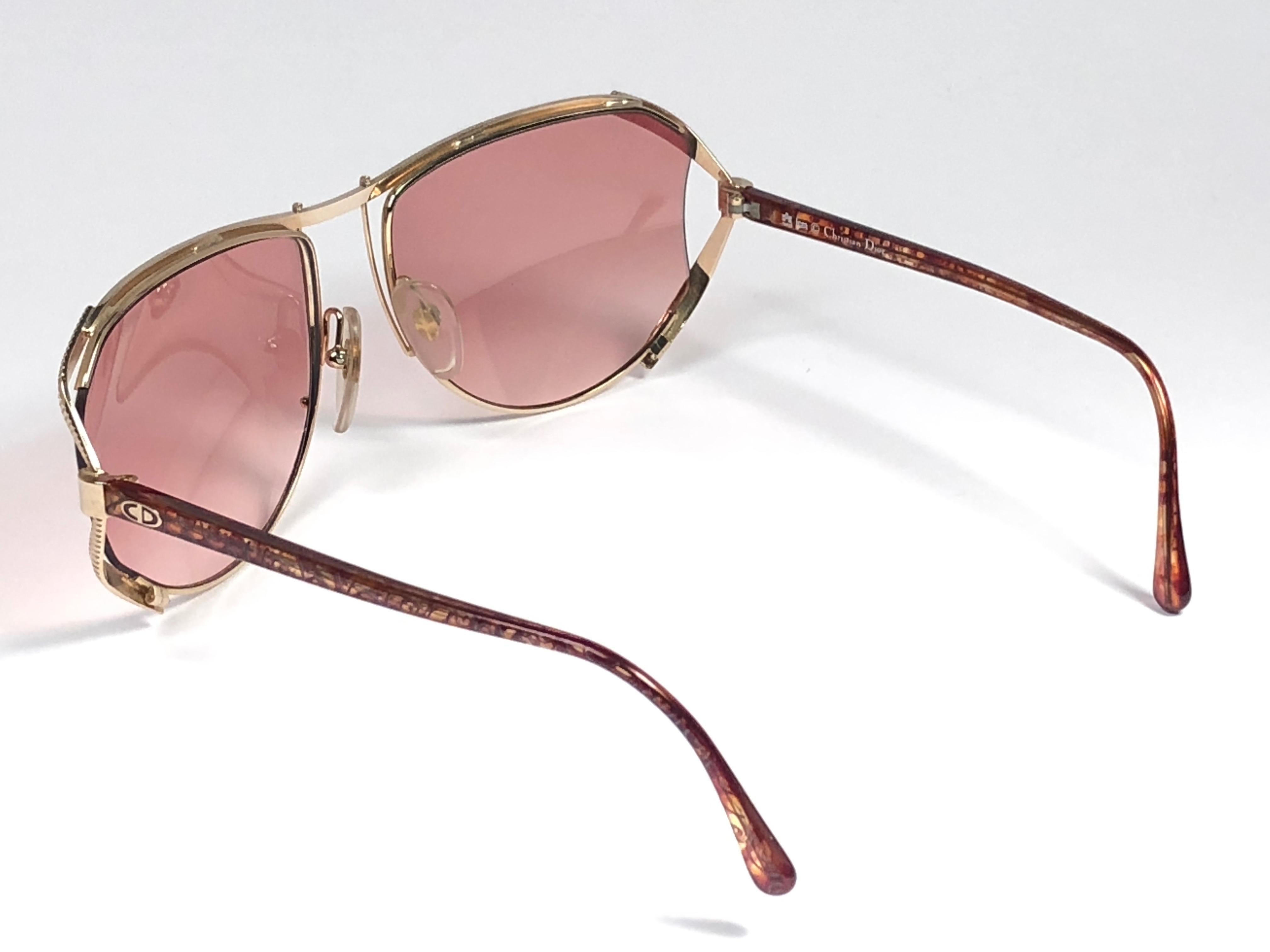 New Vintage Christian Dior 2609 Oversized Gold & Rose Details Sunglasses  In New Condition In Baleares, Baleares