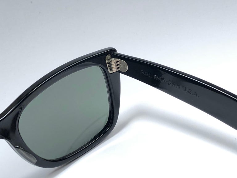 Vintage Ray Ban Bob Dylan 1960's Mid Century Black G15 Lenses B&L USA Sunglasses For Sale 1