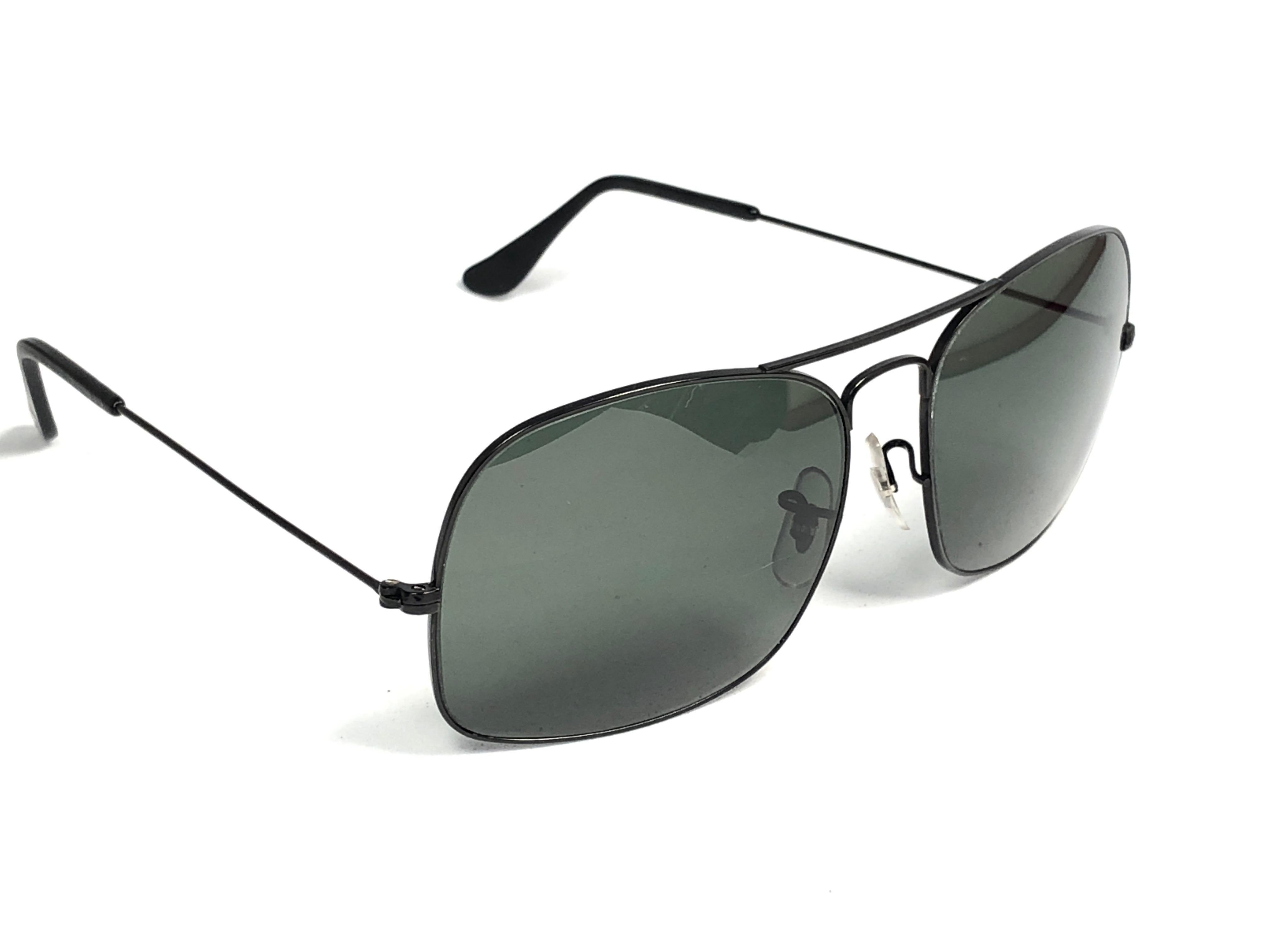 Gray Ray Ban Vintage Avalar Black Grey G15 Lenses B&L Sunglasses, 1970s  For Sale
