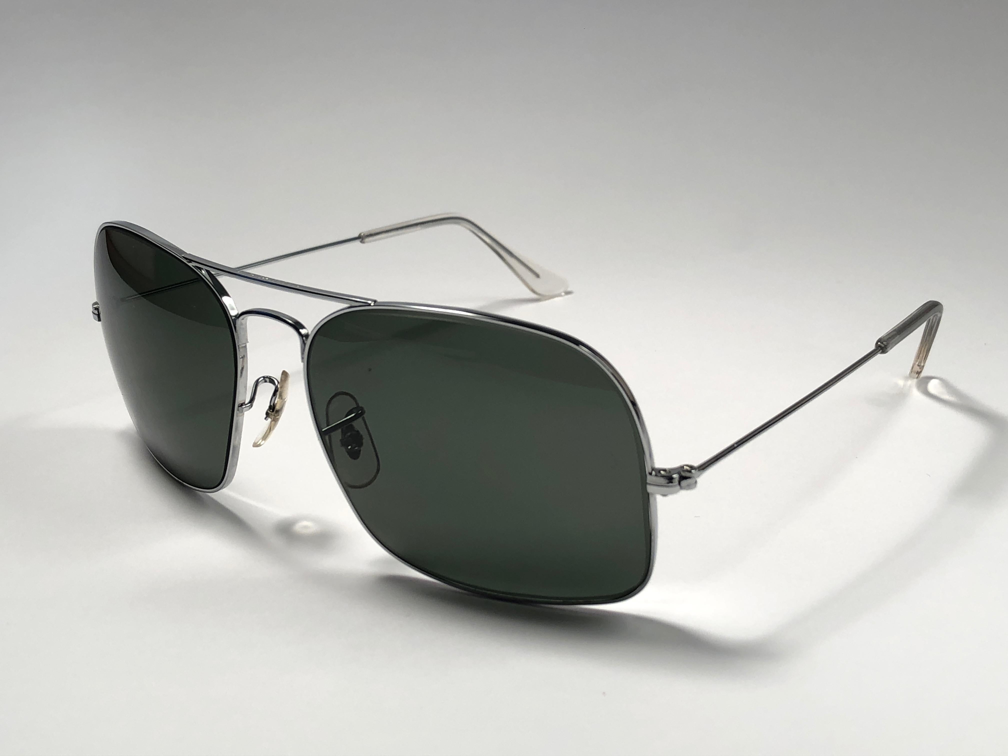 Vintage Ray Ban Avalar Silbergraue G15-Lenses B&L-Sonnenbrille, 1970er (Braun) im Angebot