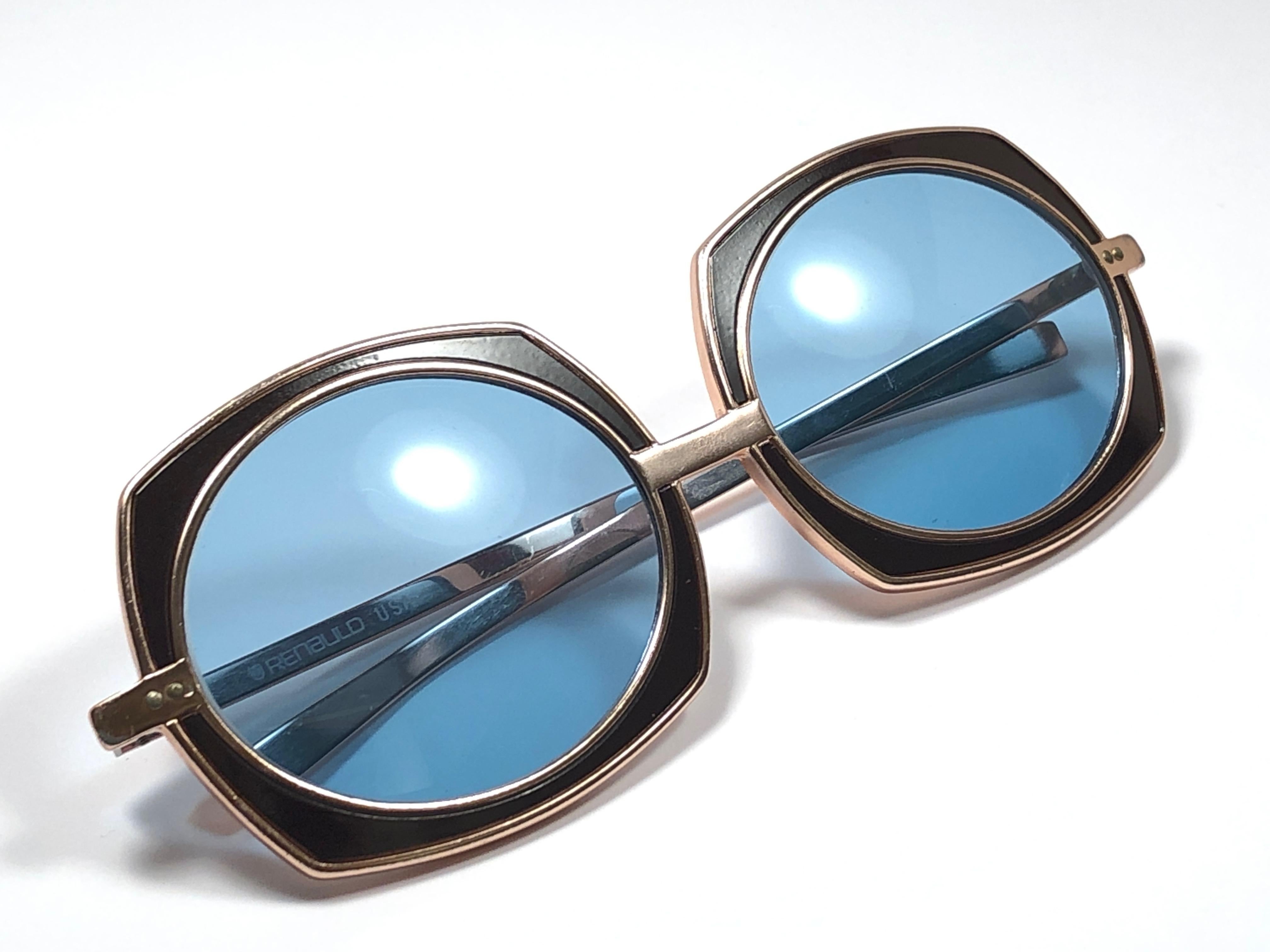 Vintage Renauld Rose Gold Oversized Frame Blue Lens 1980 Sunglasses Made in USA For Sale 4