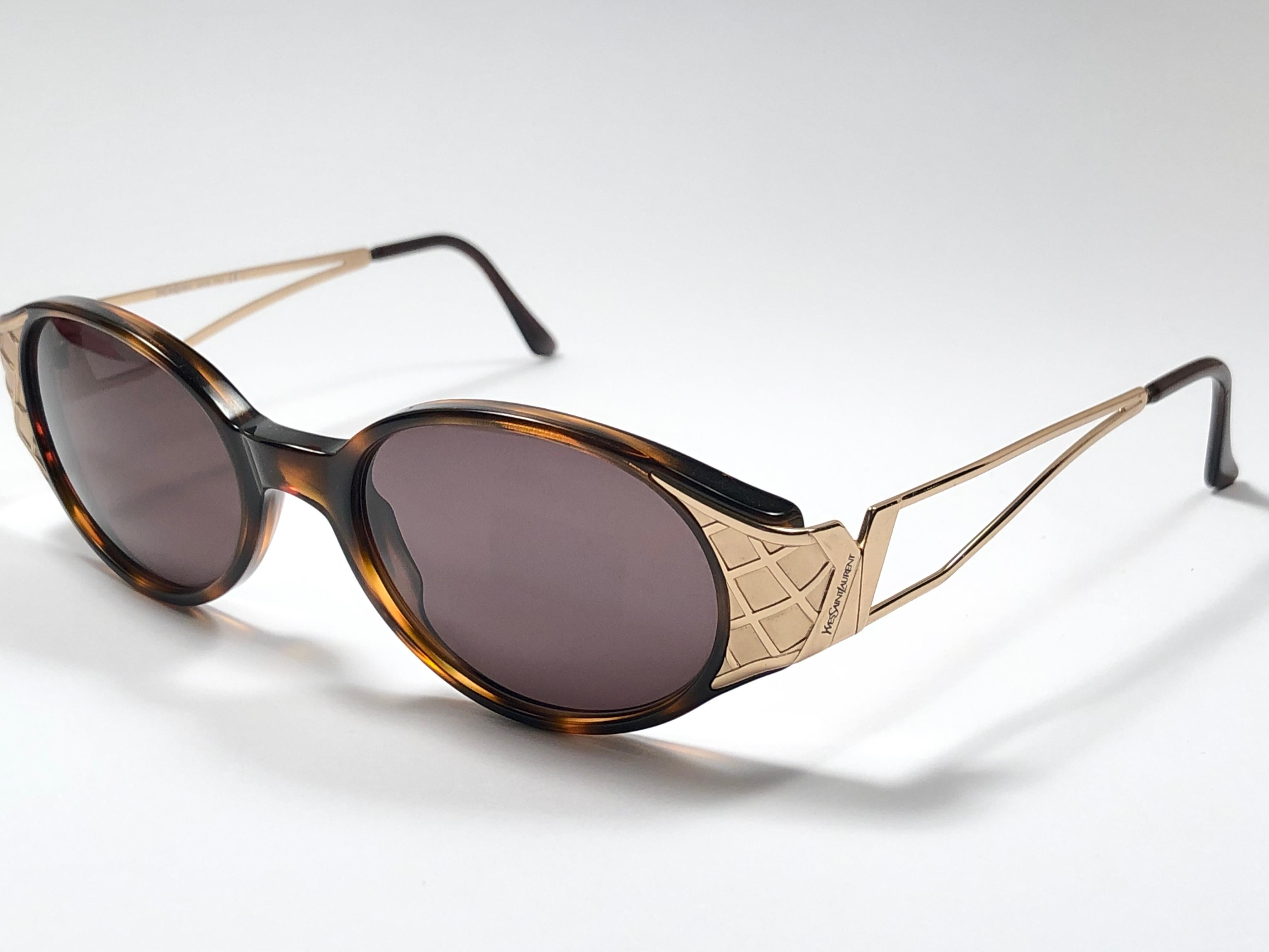 Gray Vintage Yves Saint Laurent 6547 Round Gold 1980's Paris Sunglasses