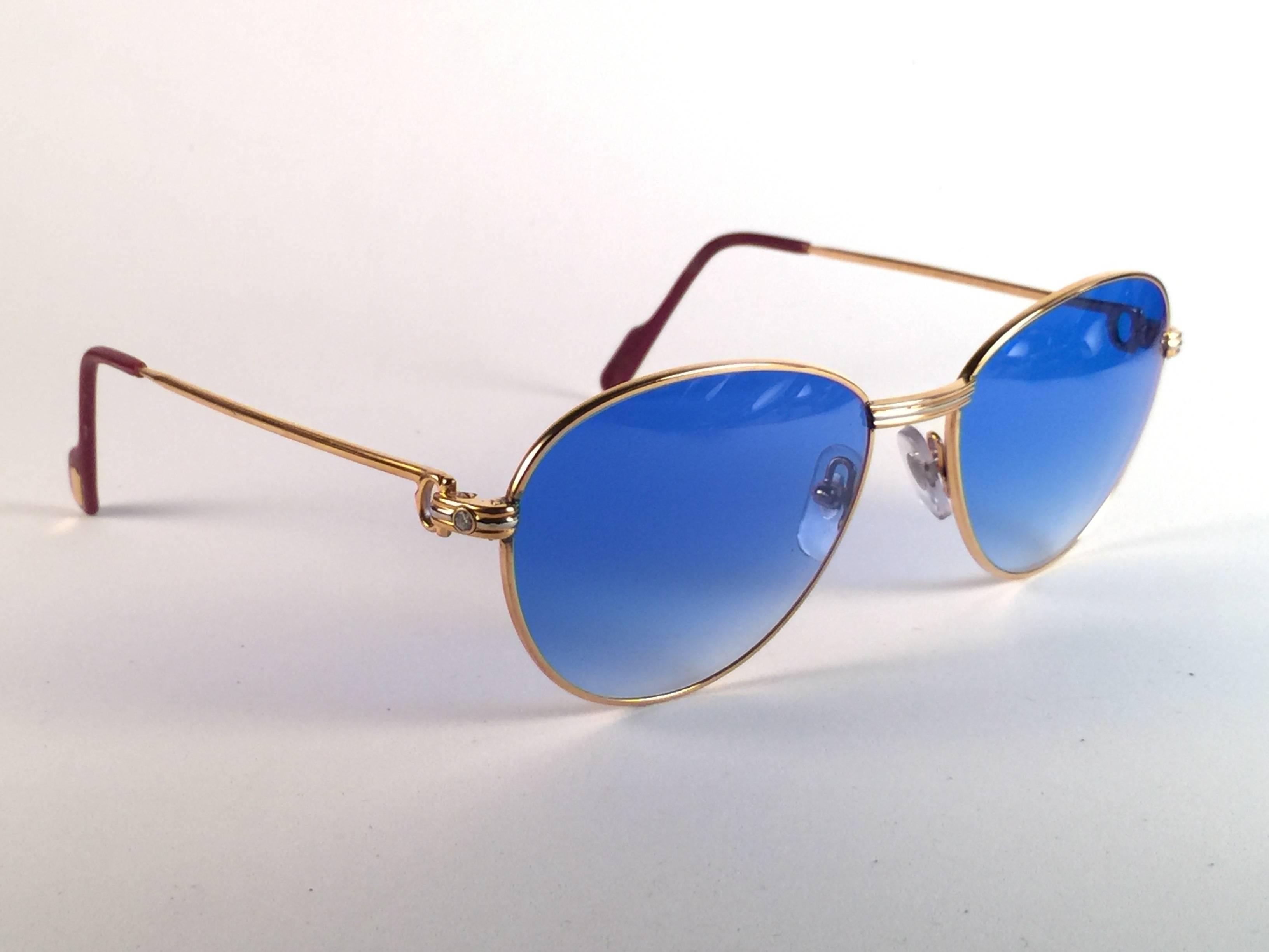 Women's or Men's Vintage Cartier France Louis Vintage Heavy Gold Plated Diamonds 55mm Sunglasses