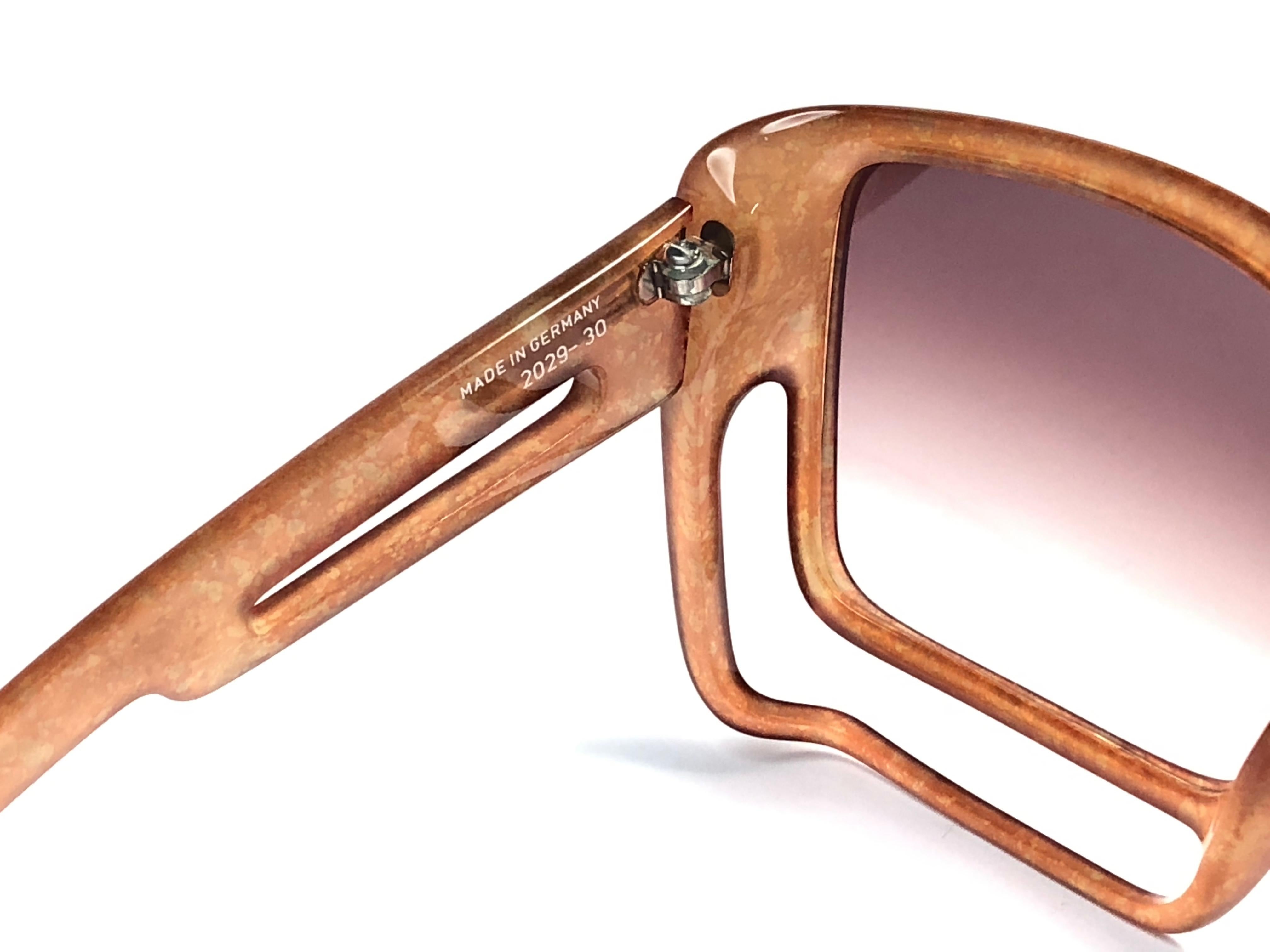Brown New Vintage Christian Dior 2029 30 Medium Amber Jasped Optyl Sunglasses For Sale