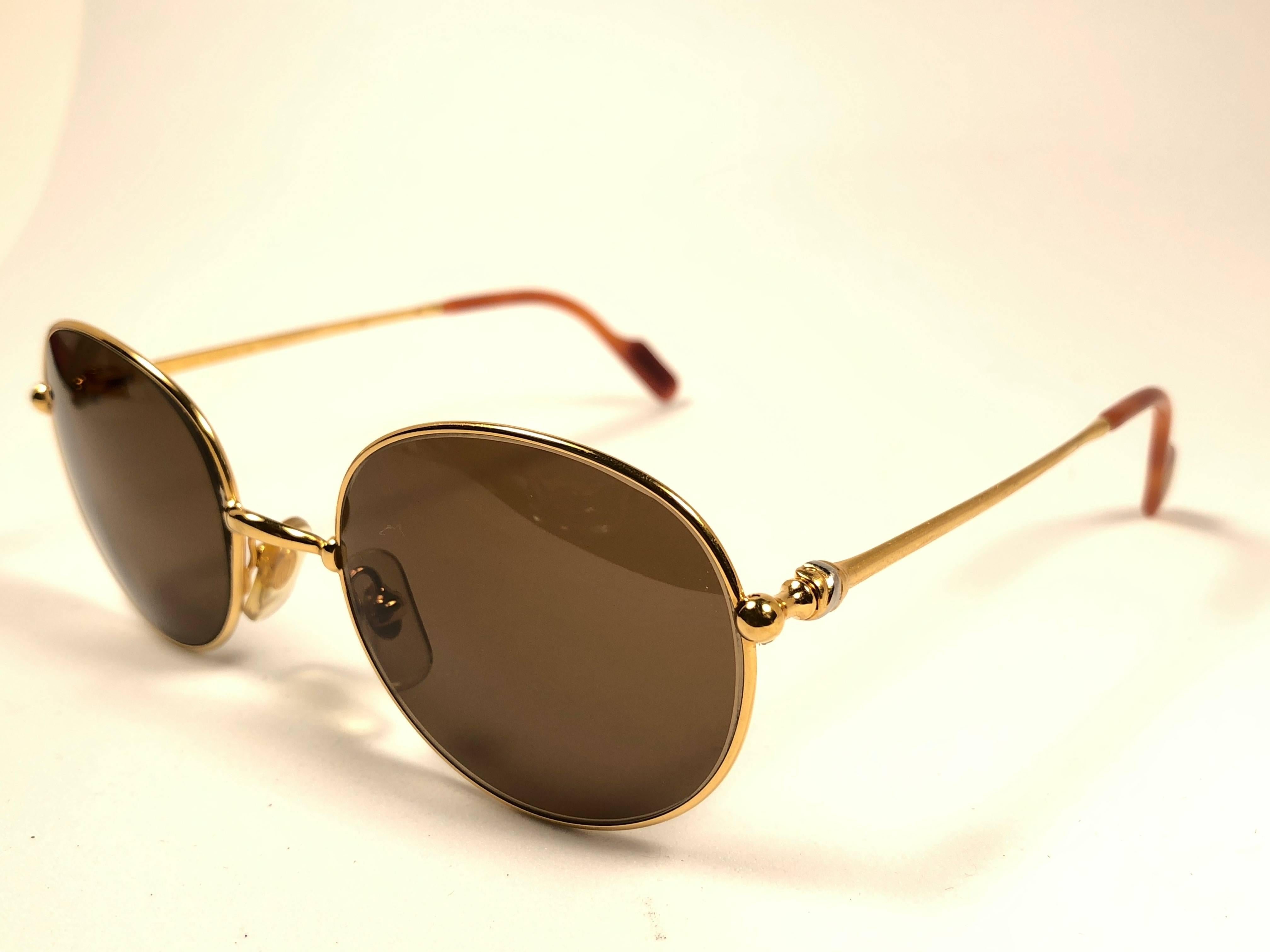 Women's or Men's Vintage Cartier Oval Gold Antares 49mm Frame 18k Plated Sunglasses France