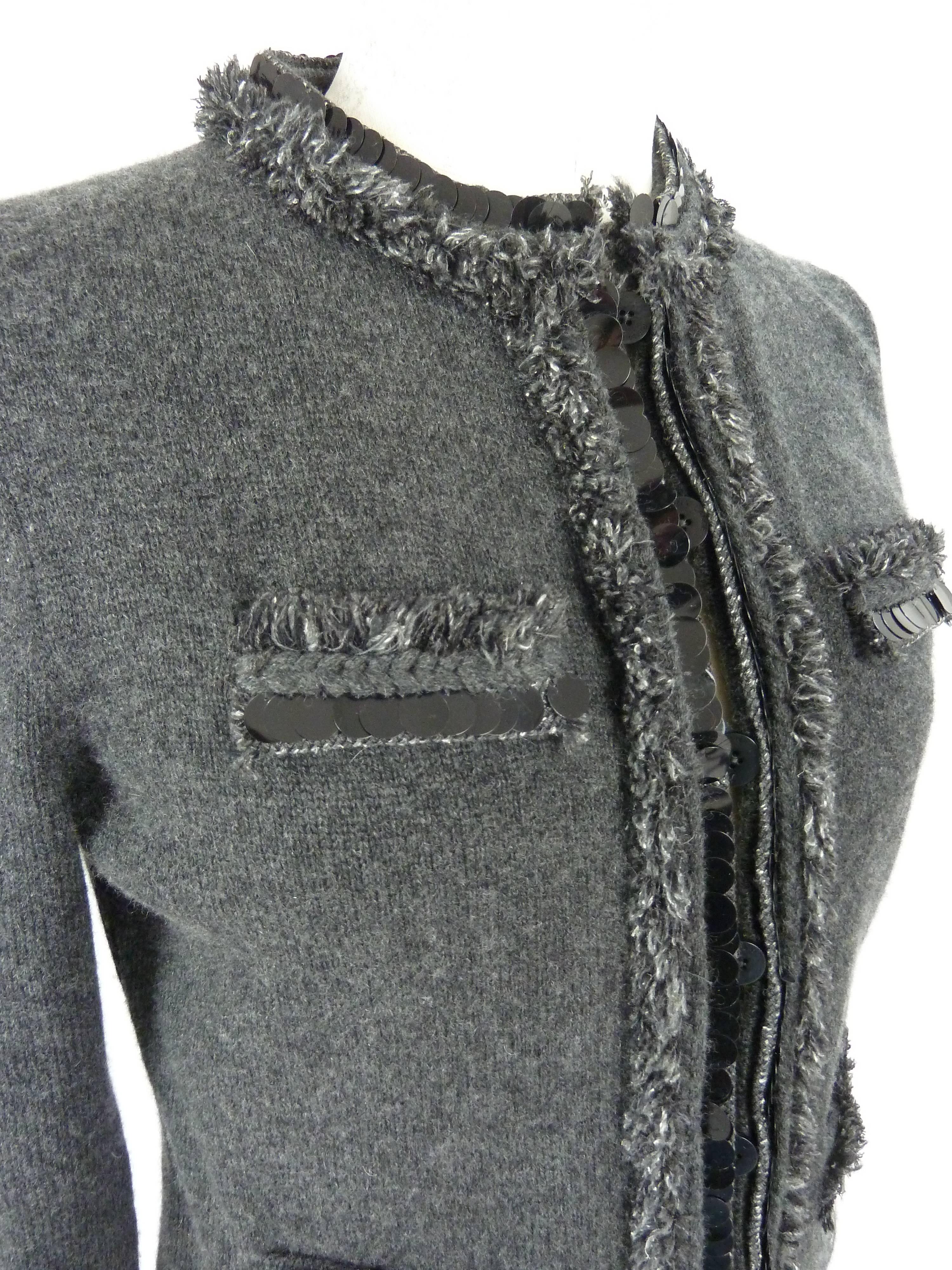 Rena Lange 1980s jacket cashmere women's gray sequins size M boucle blazer In Excellent Condition For Sale In Brindisi, IT