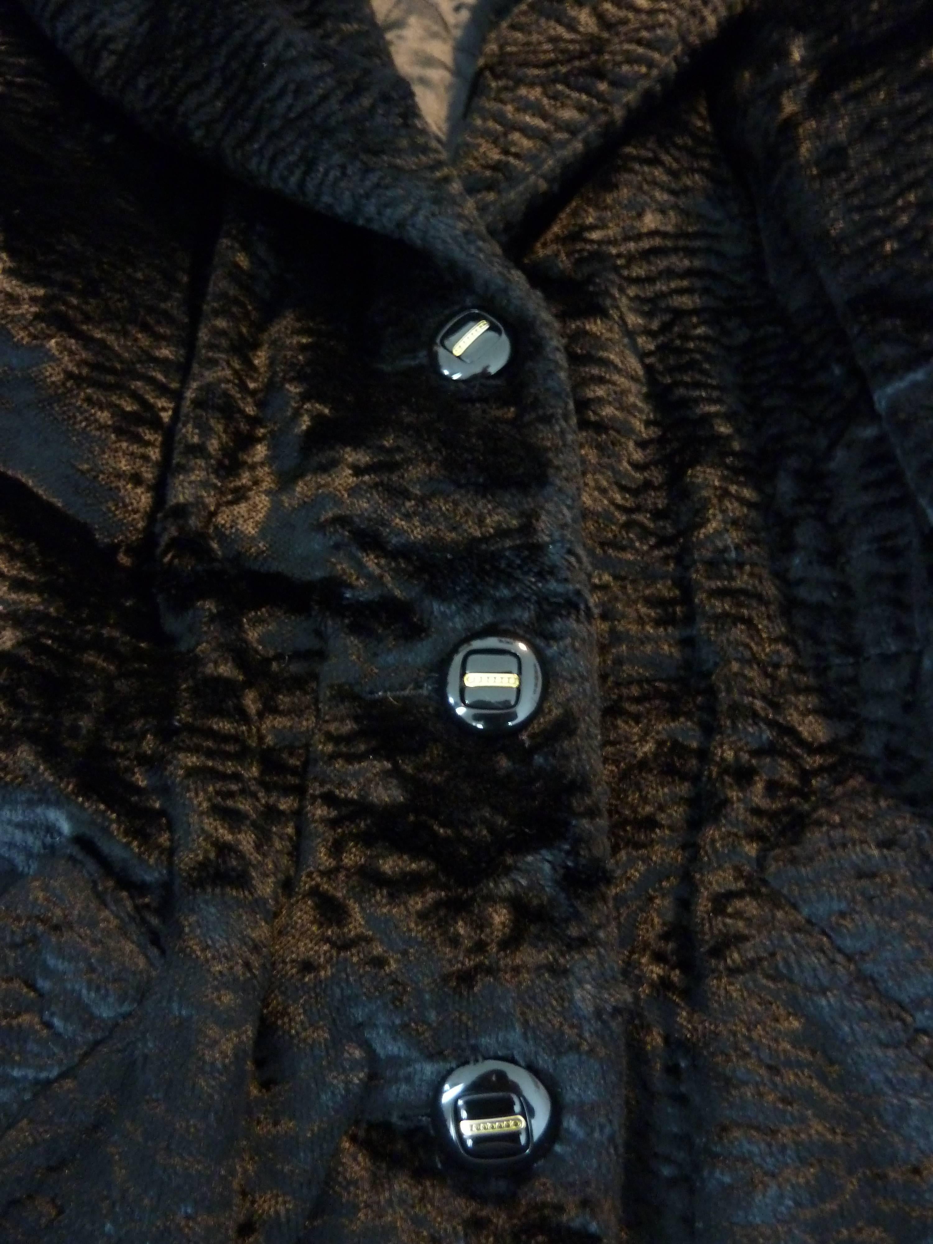 Black RoccoBarocco fur synthetic poncho batwing coat women's black size 32 US bolero For Sale