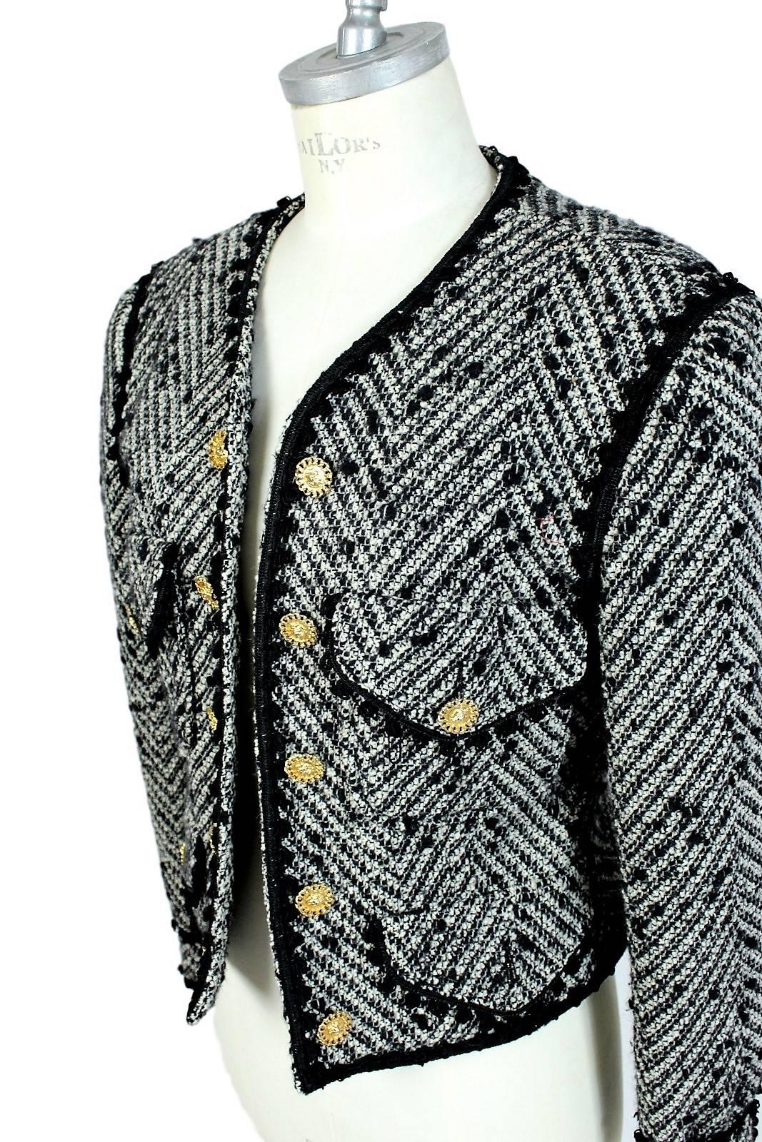 1990s Moschino Milano Gray Wool and Mohair Tweed Boucle Jacket Botton Golden 1