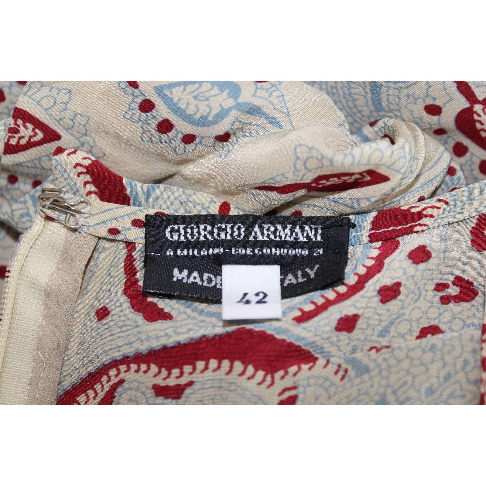 Giorgio Armani Tunic Beige Silk Italian Floral Cocktail Dress, 1980 For Sale 3