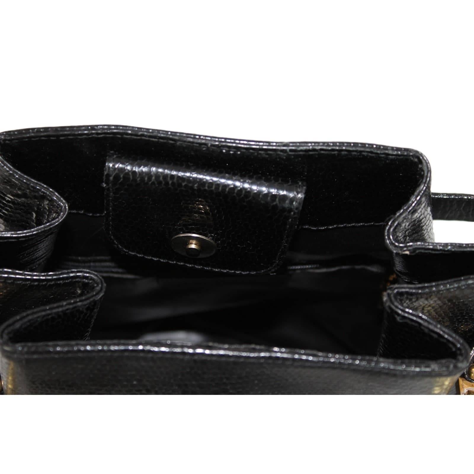 Women's Salvatore Ferragamo Bucket Black Python Snake Skin Leather Italian Shoulder Bag For Sale